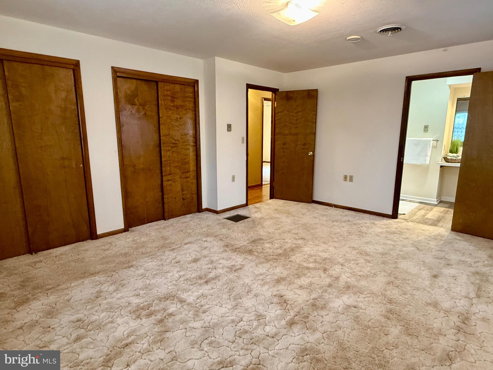 GERRARDSTOWN - Residential