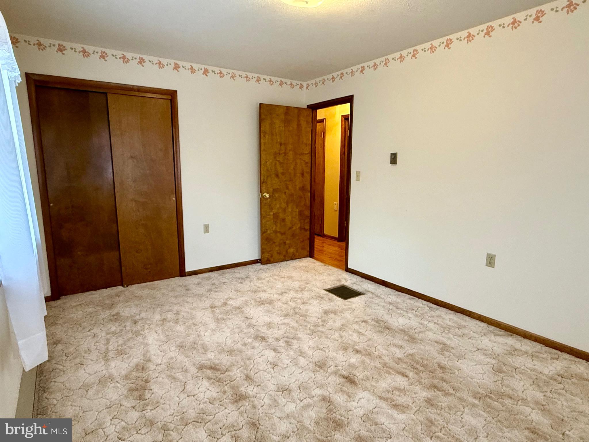 GERRARDSTOWN - Residential