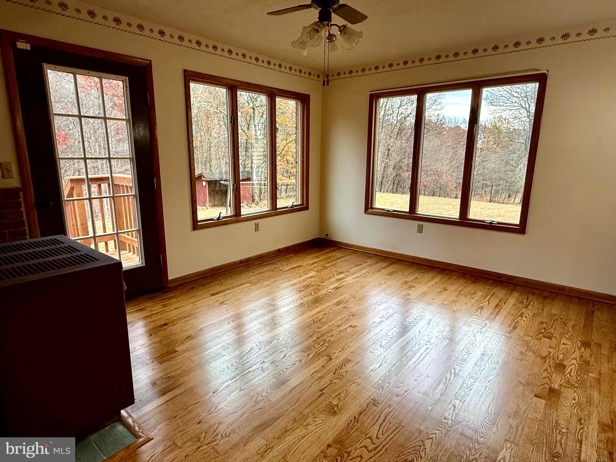 GERRARDSTOWN - Residential