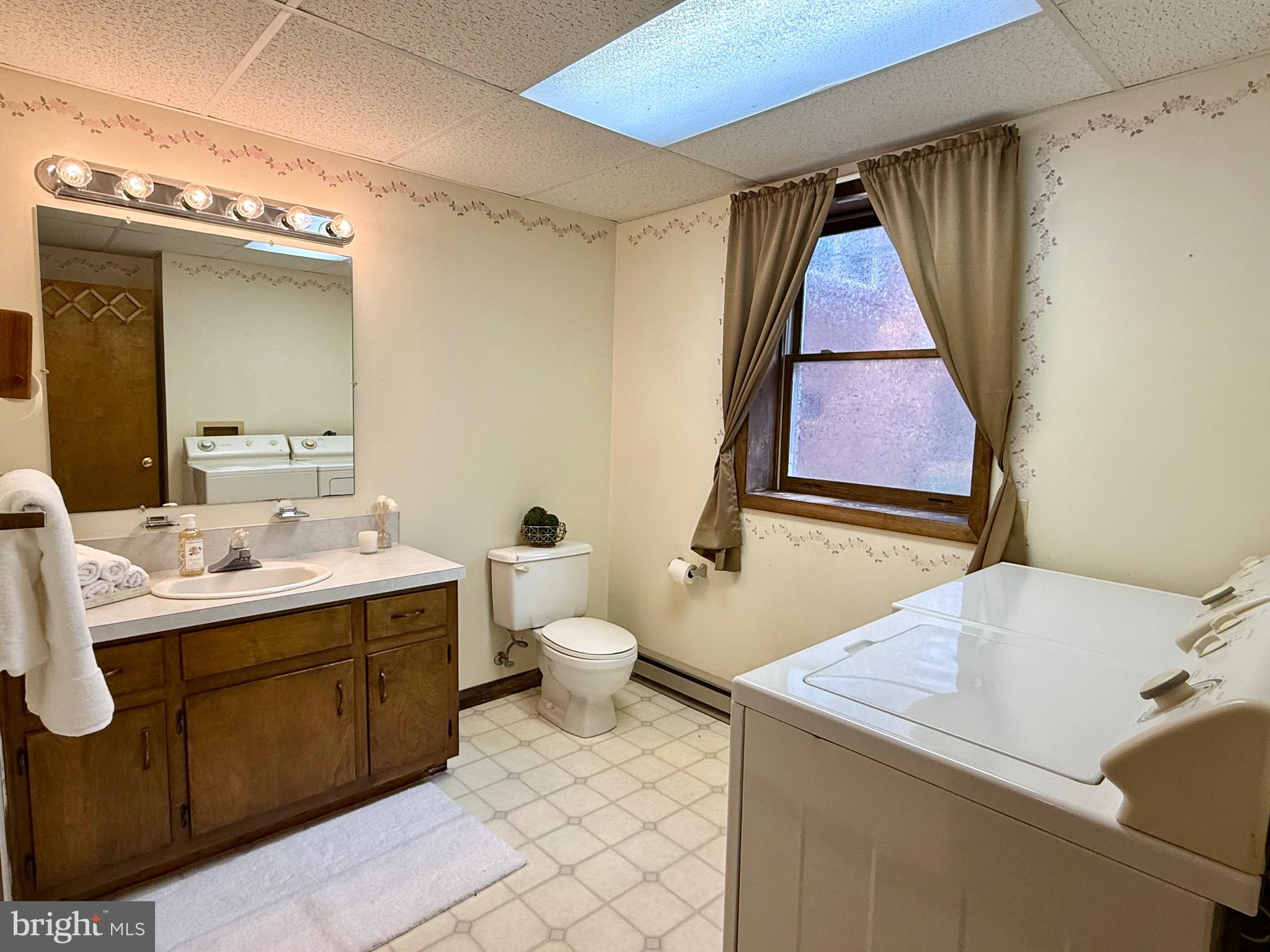 GERRARDSTOWN - Residential