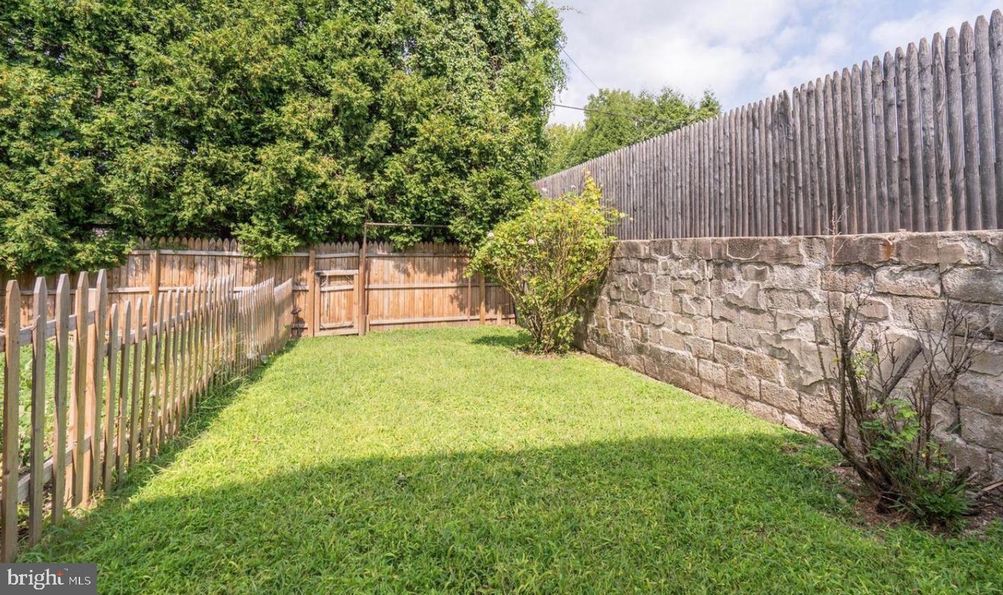 CONSHOHOCKEN - Residential Lease