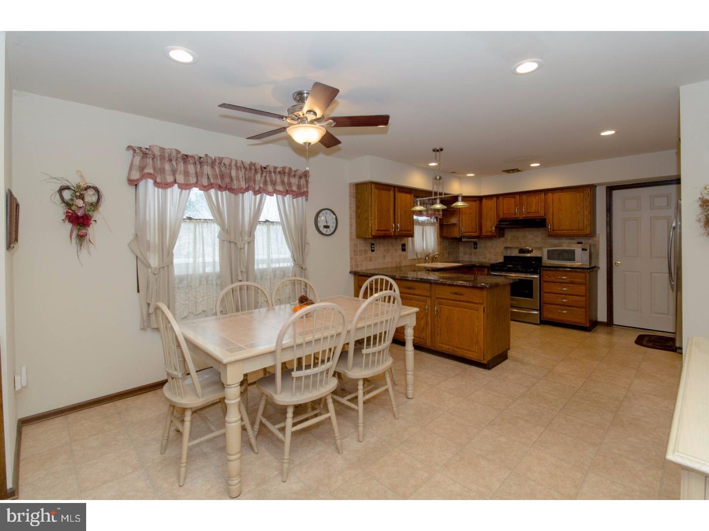 GWYN AYRE - Residential