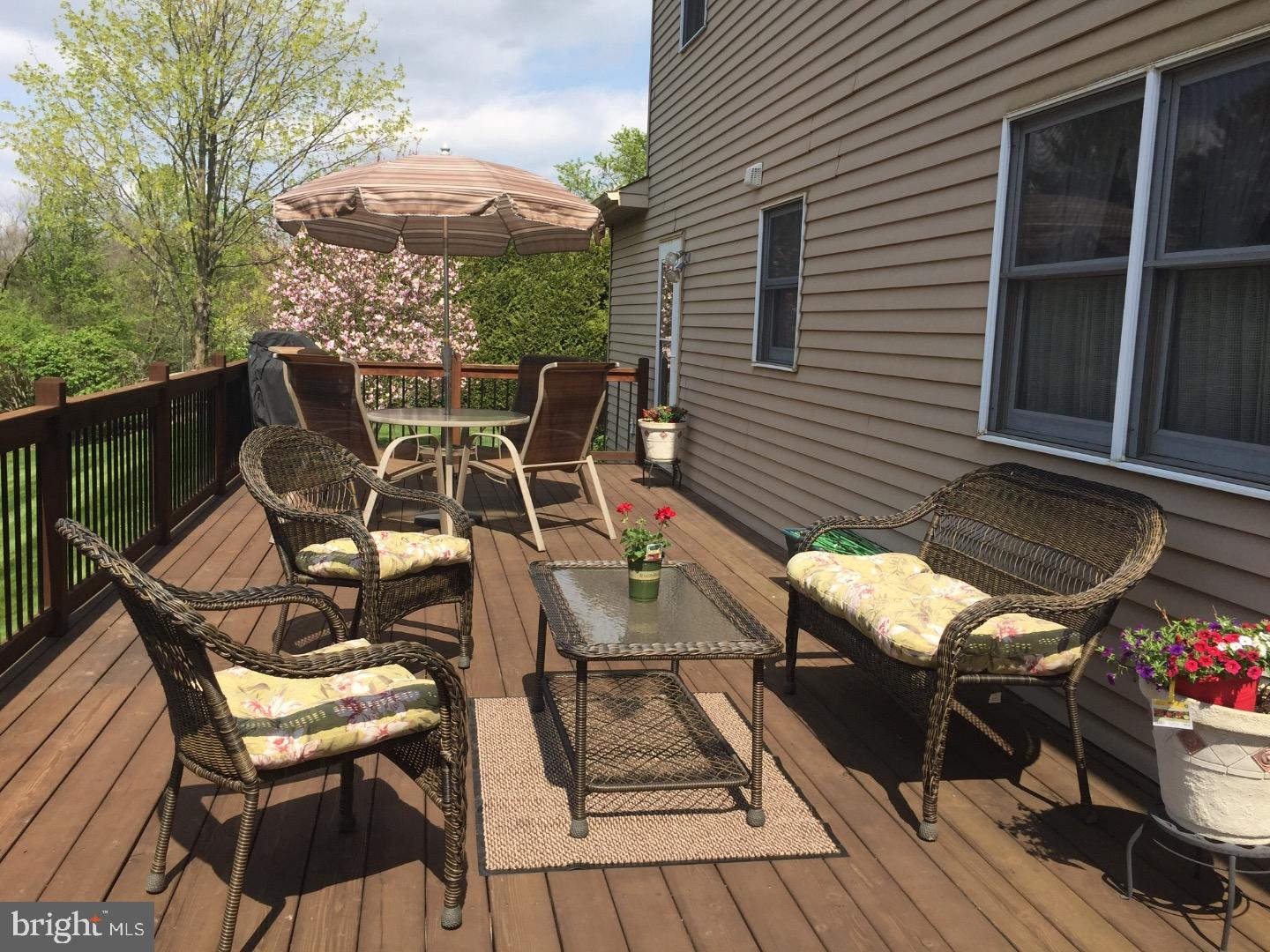 GWYN AYRE - Residential