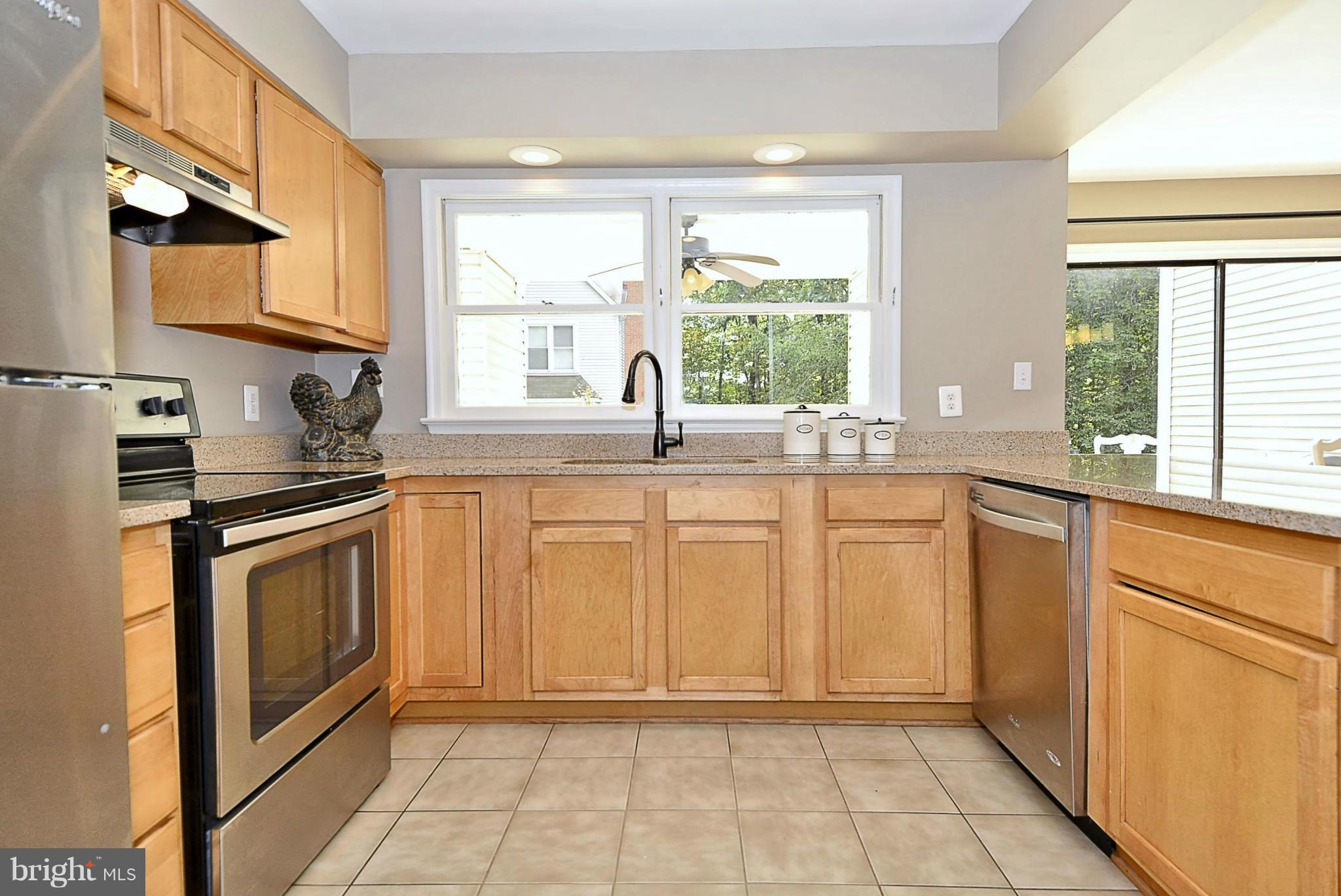 TRIPOLIS AT LAKE BRADDOCK - Residential