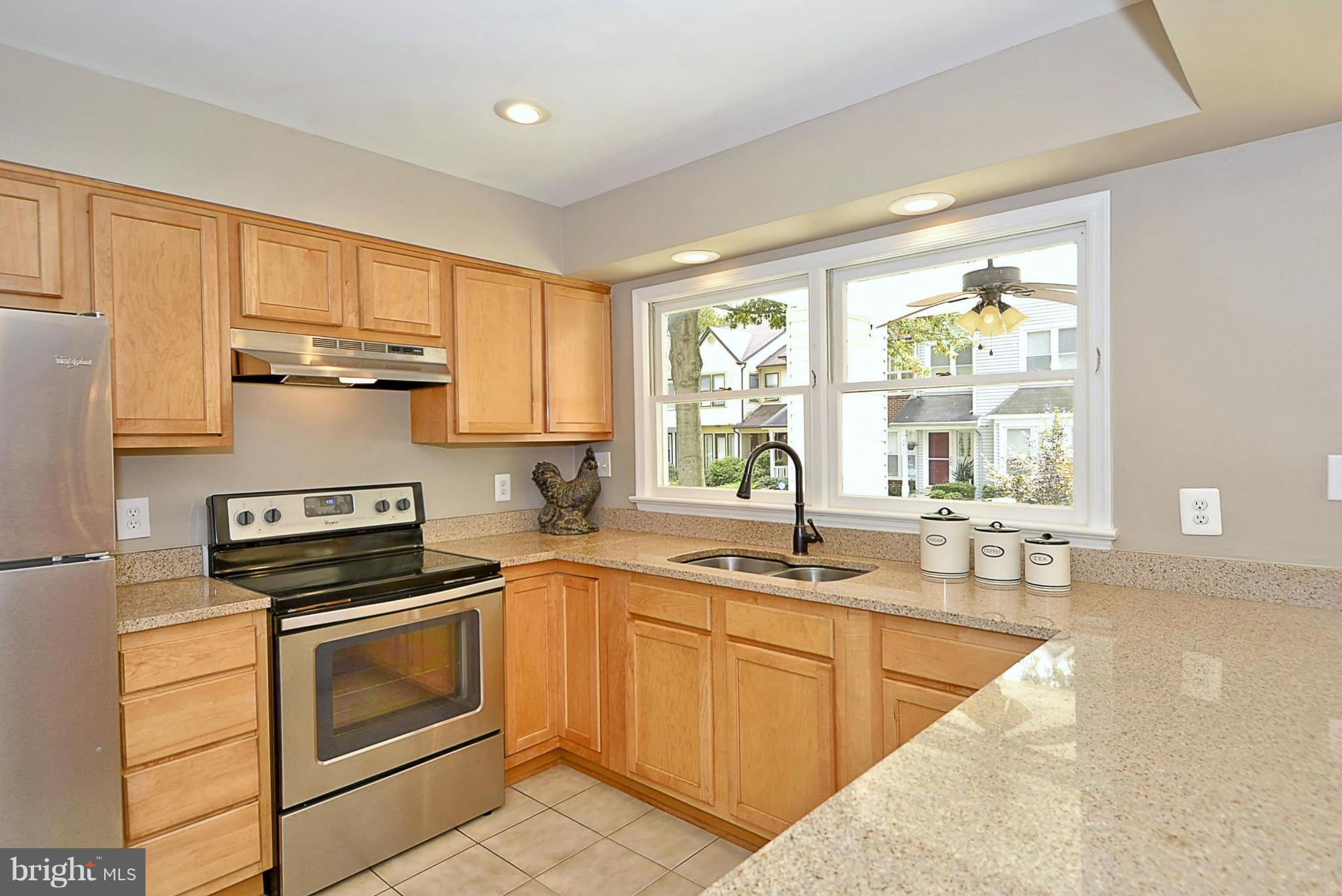 TRIPOLIS AT LAKE BRADDOCK - Residential