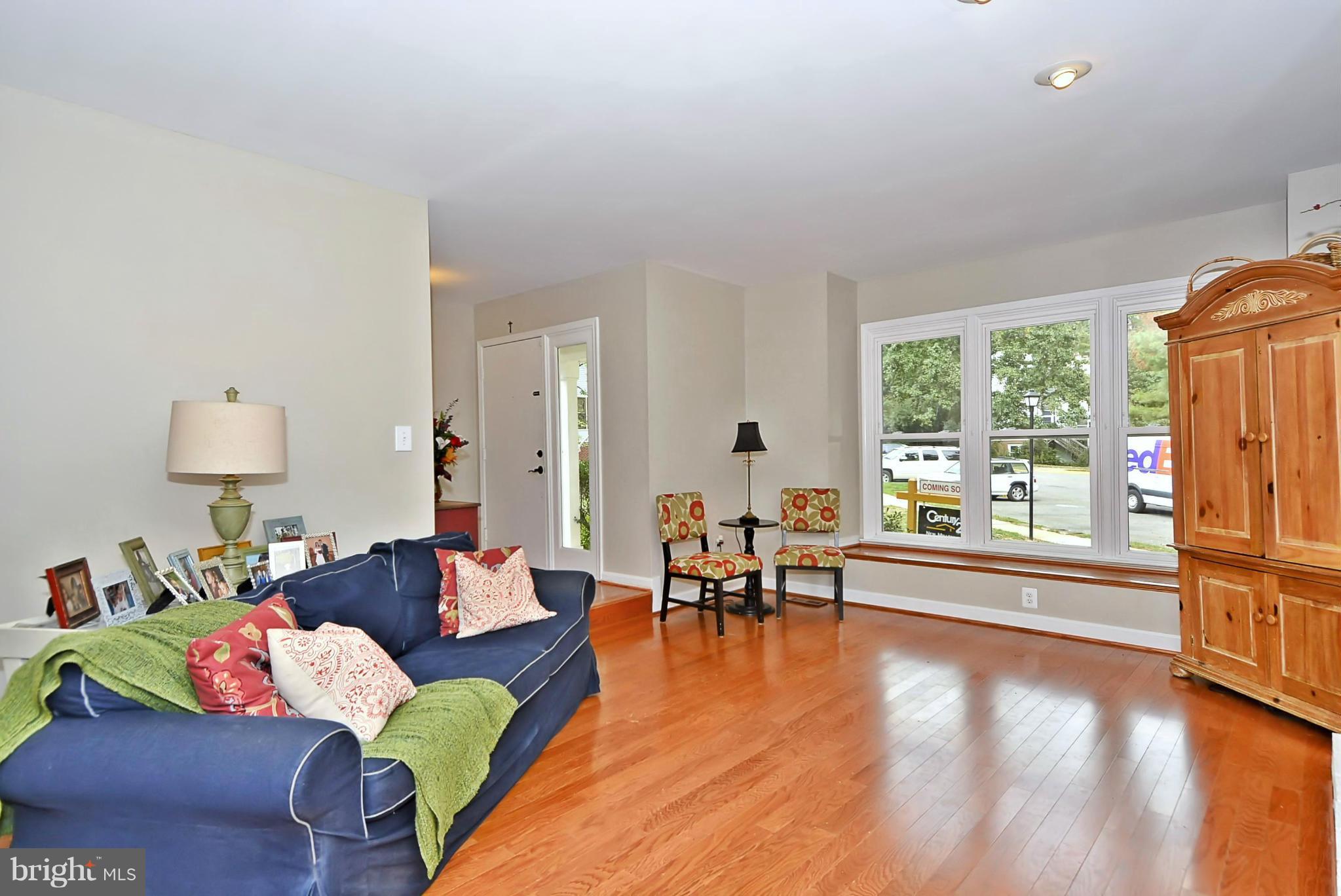 TRIPOLIS AT LAKE BRADDOCK - Residential