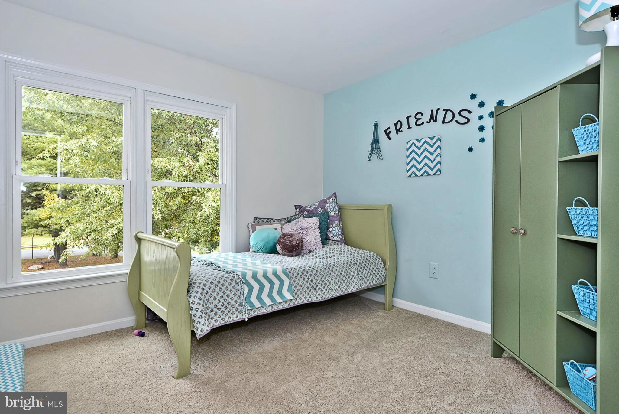 TRIPOLIS AT LAKE BRADDOCK - Residential