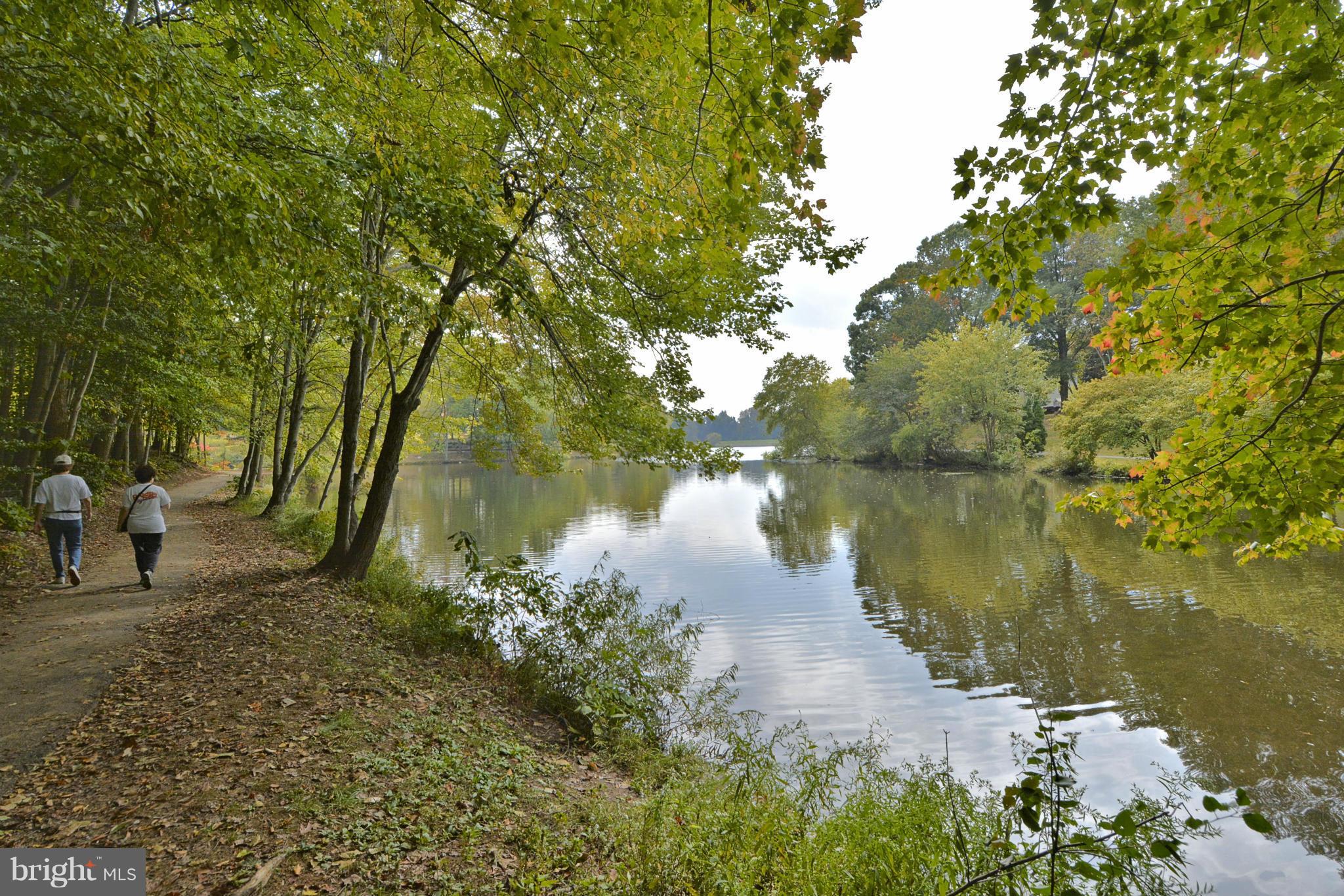 TRIPOLIS AT LAKE BRADDOCK - Residential