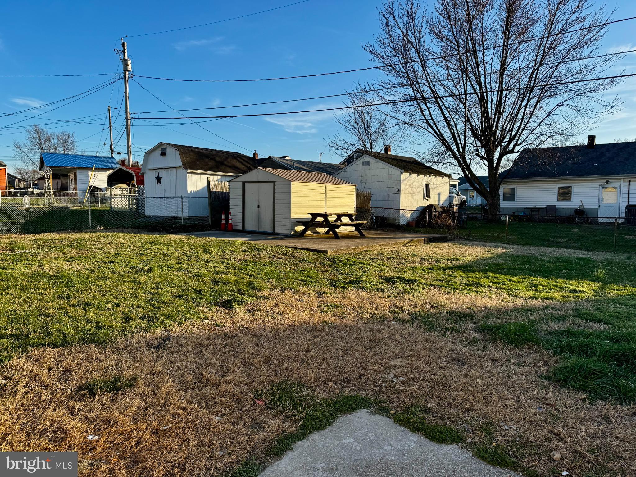 MIDDLESEX - Residential