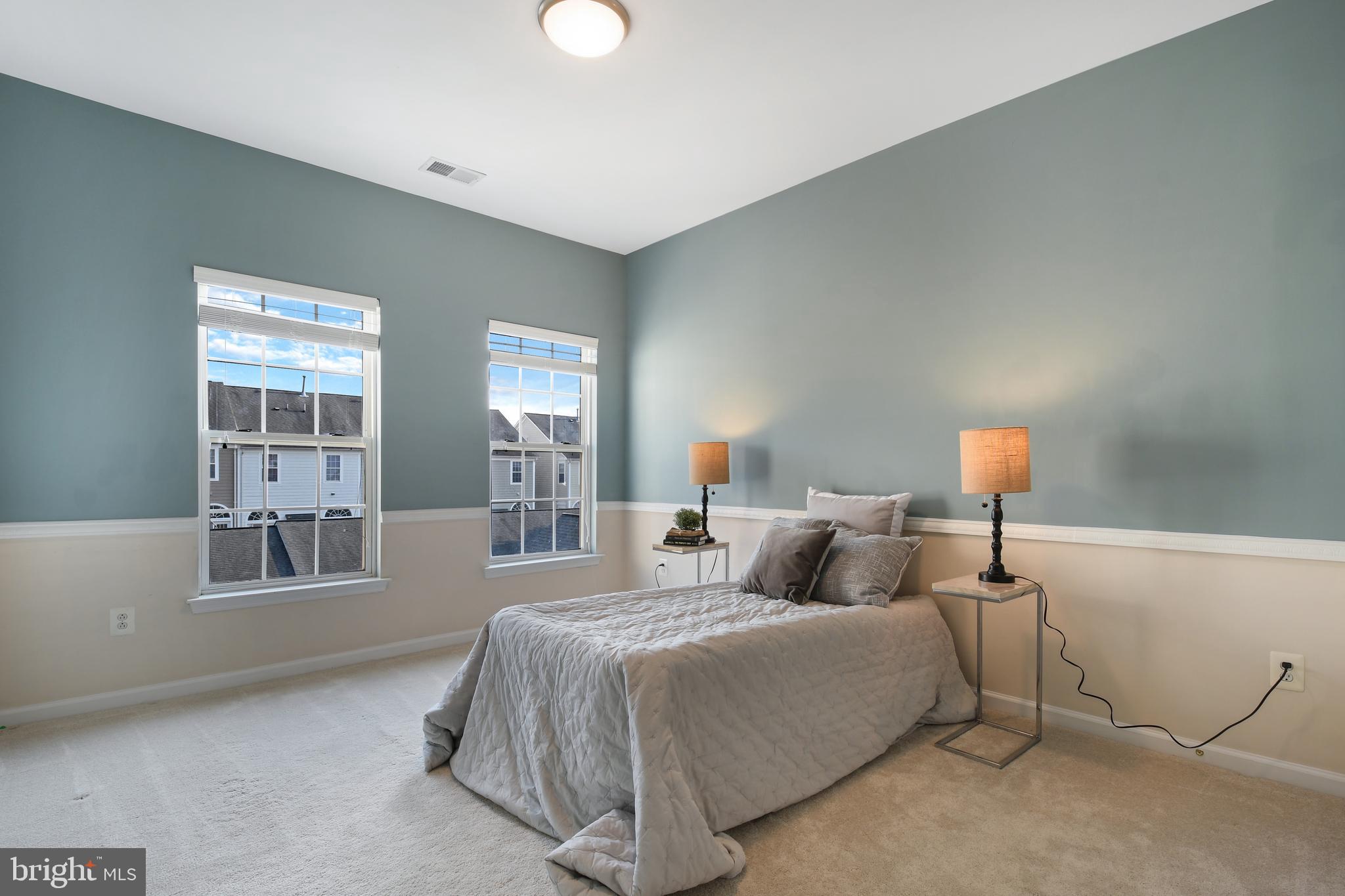 VILLAGES OF URBANA - Residential