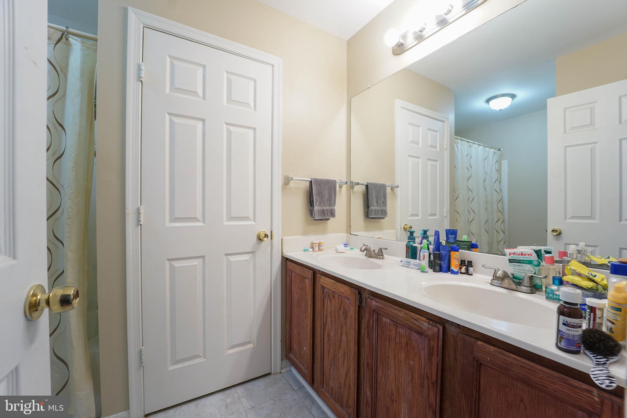 PLEASANT HILLS - Residential