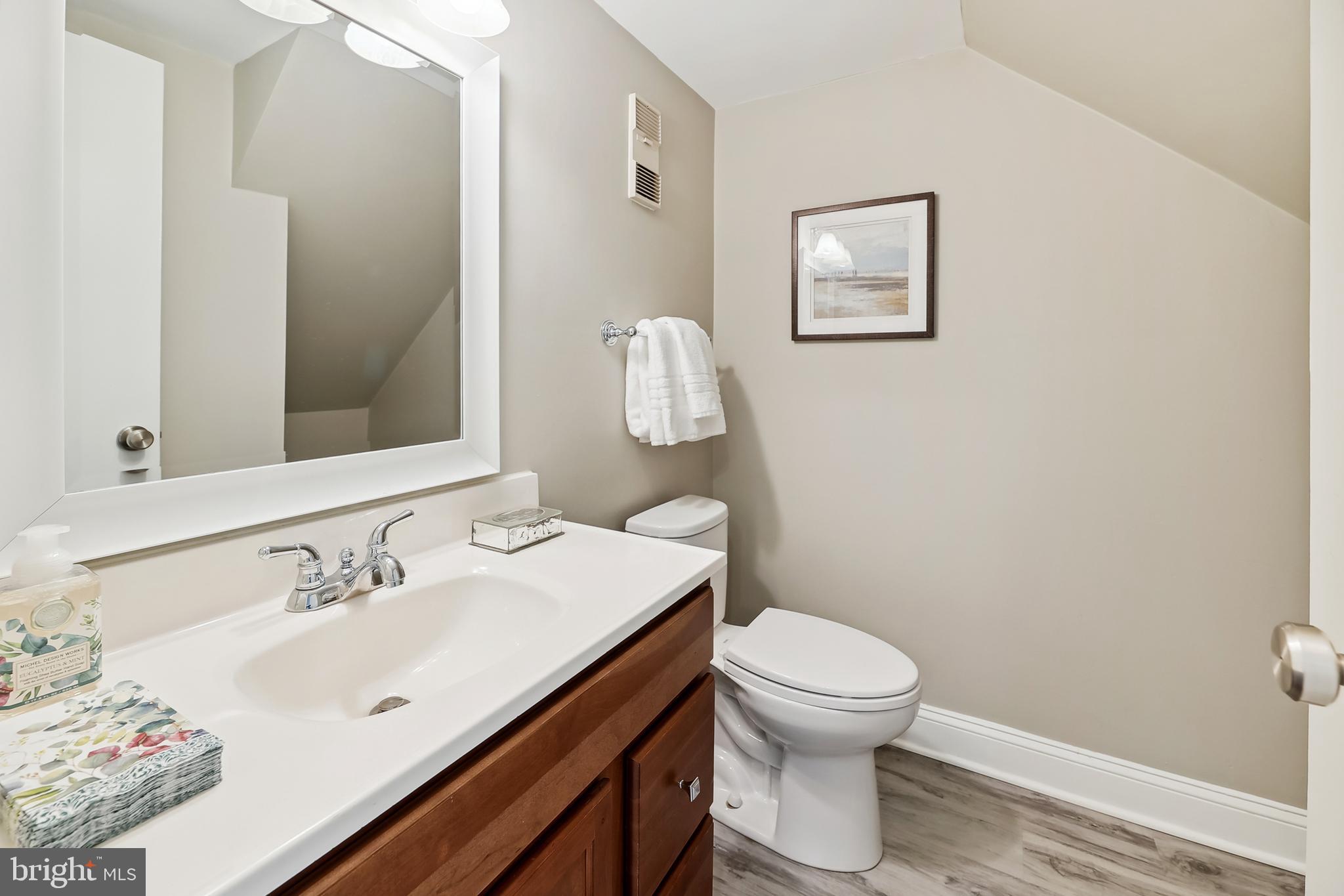 FAIRLINGTON TOWNE - Residential