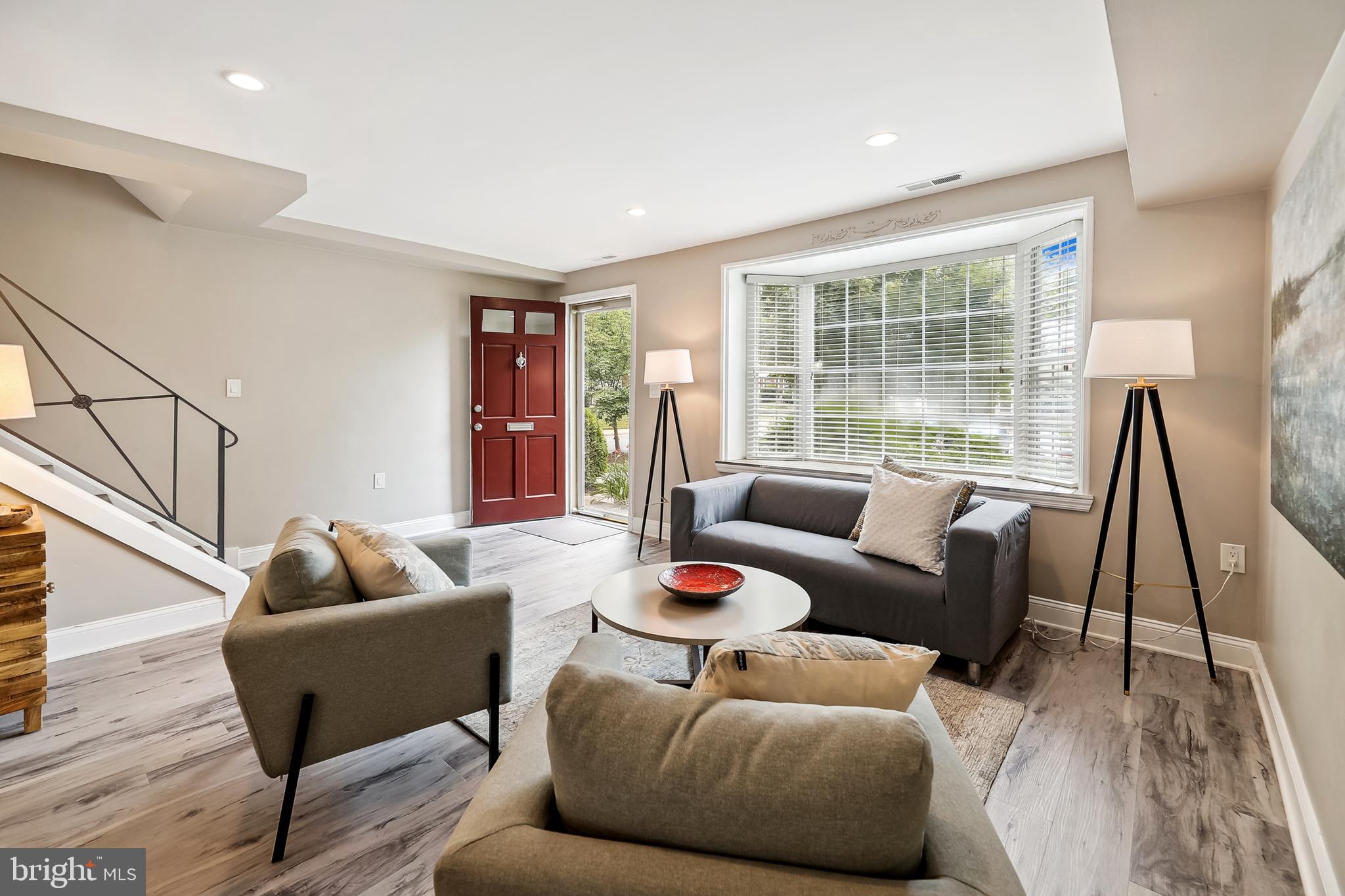 FAIRLINGTON TOWNE - Residential