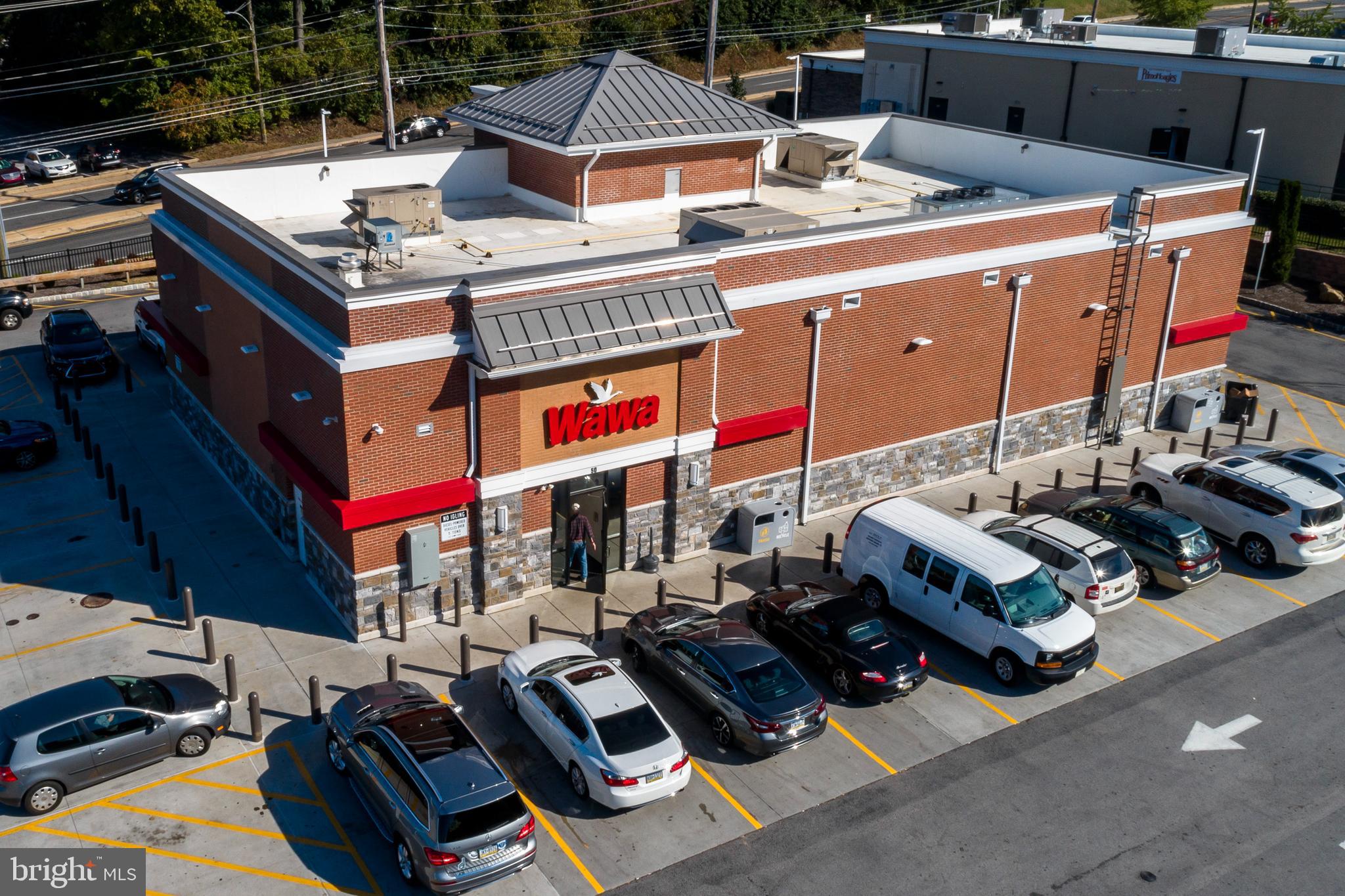 NEWTOWN WALK AT ELLIS PRESERVE - Residential