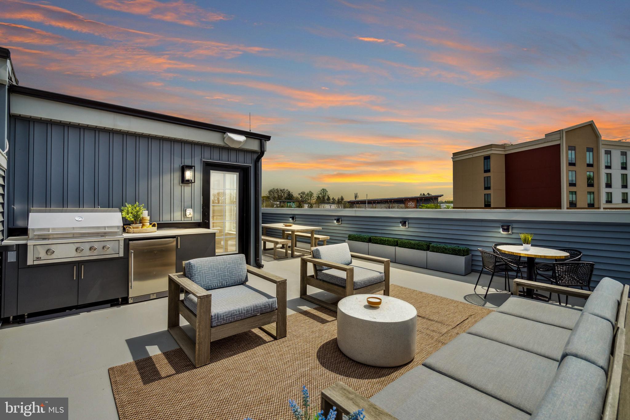 NEWTOWN WALK AT ELLIS PRESERVE - Residential