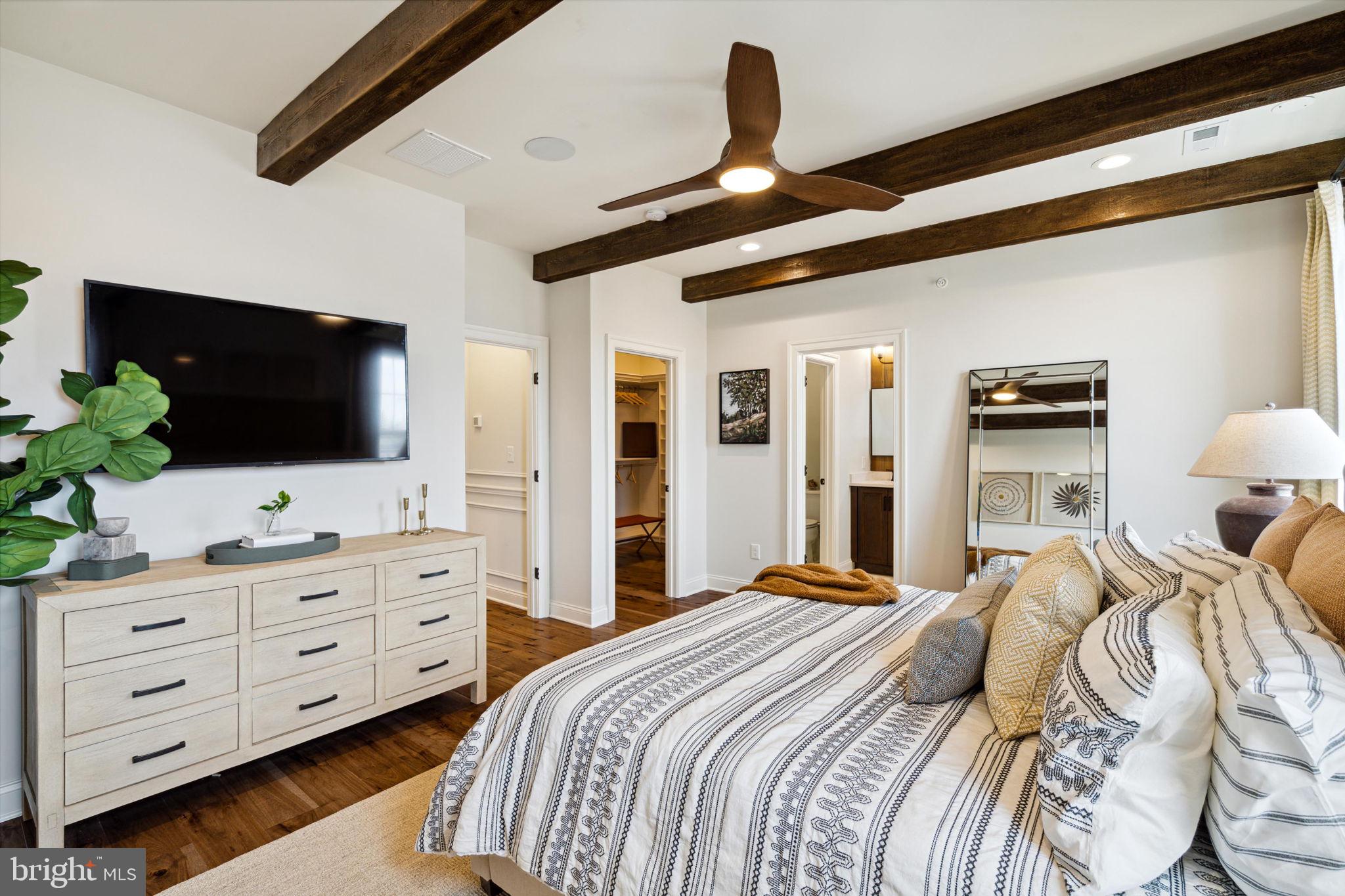 NEWTOWN WALK AT ELLIS PRESERVE - Residential