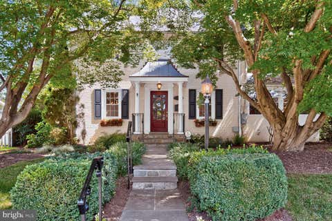Photo of 10115 Gates Avenue, SILVER SPRING, MD 20902 (MLS # MDMC2252912)