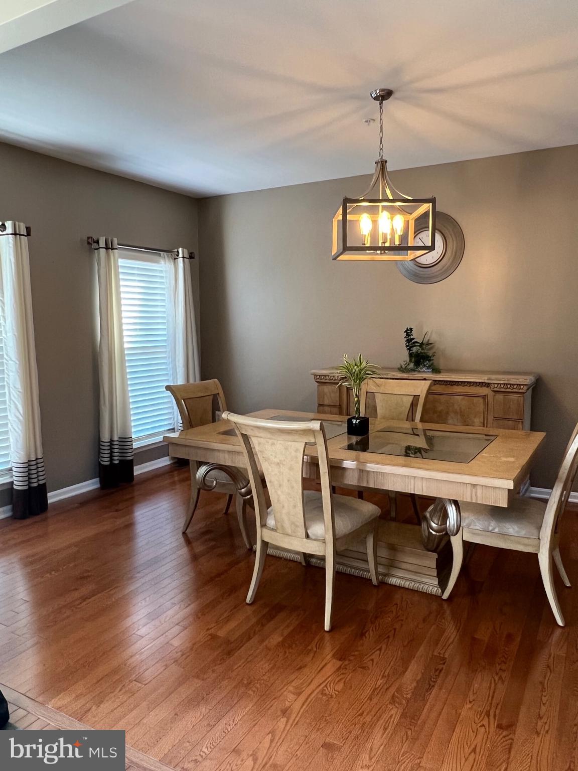 EAST HAMPTON - Residential