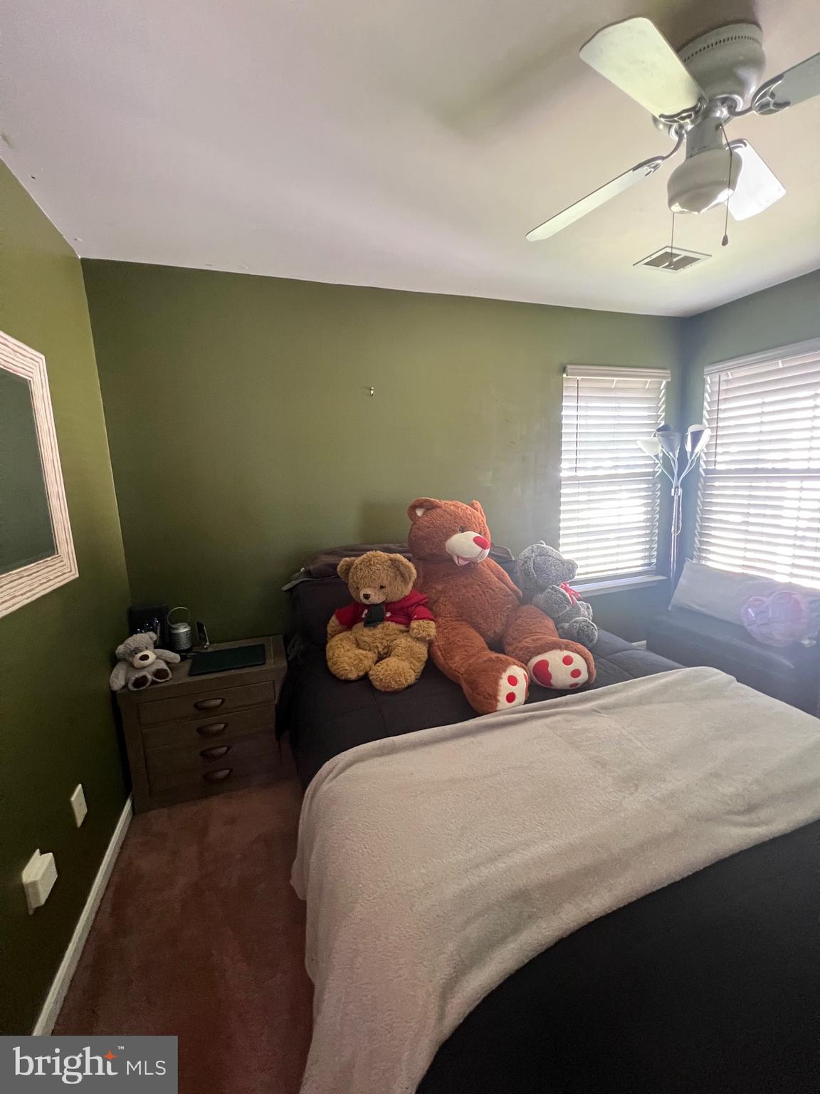 EAST HAMPTON - Residential