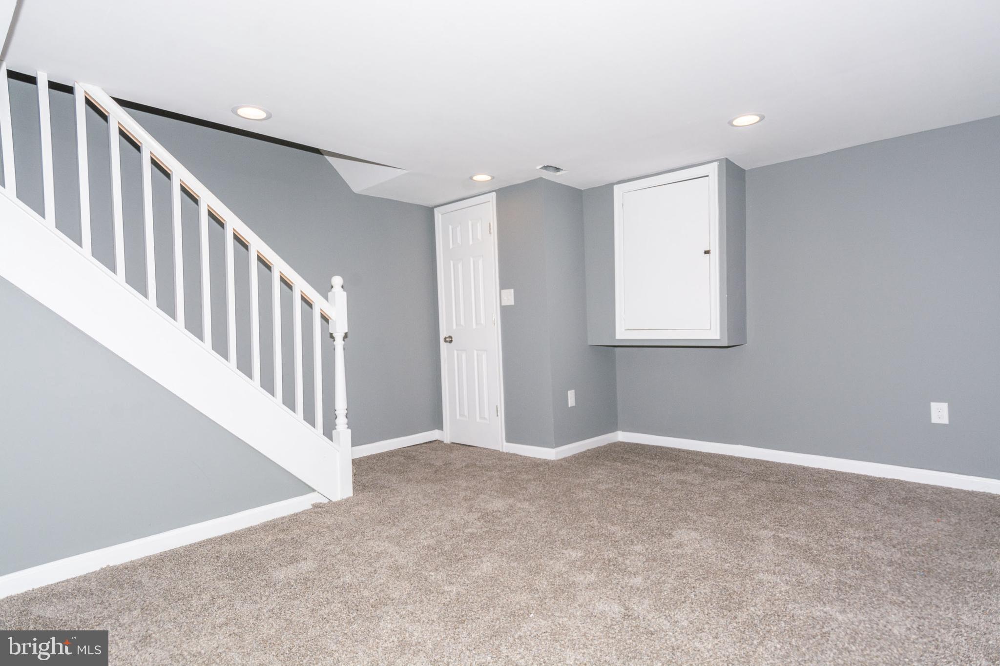 ARLINGTON - Residential