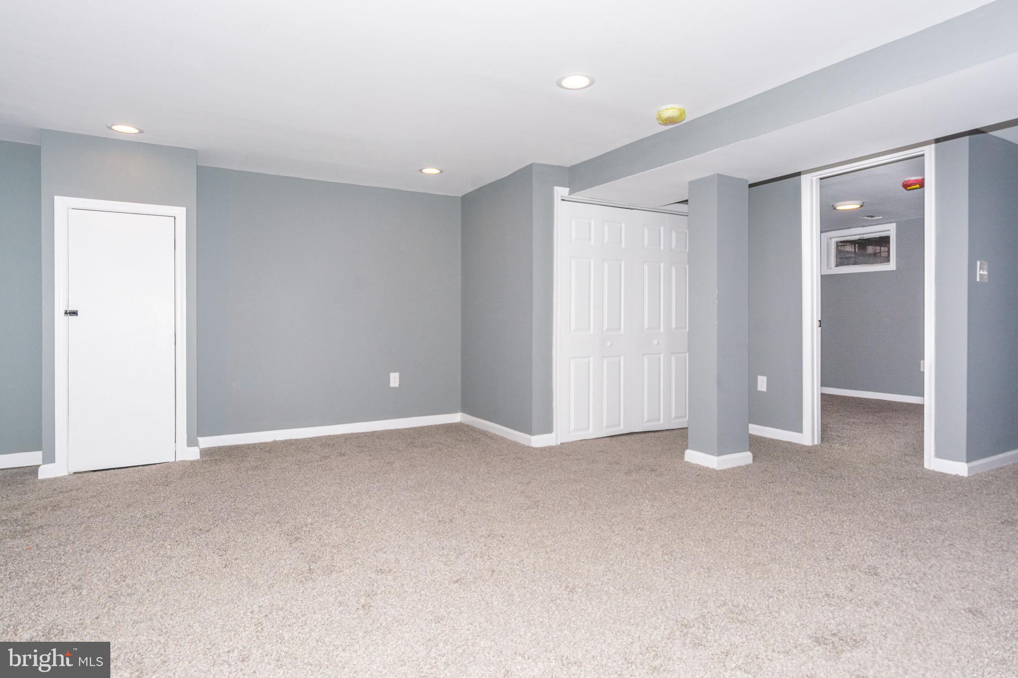 ARLINGTON - Residential