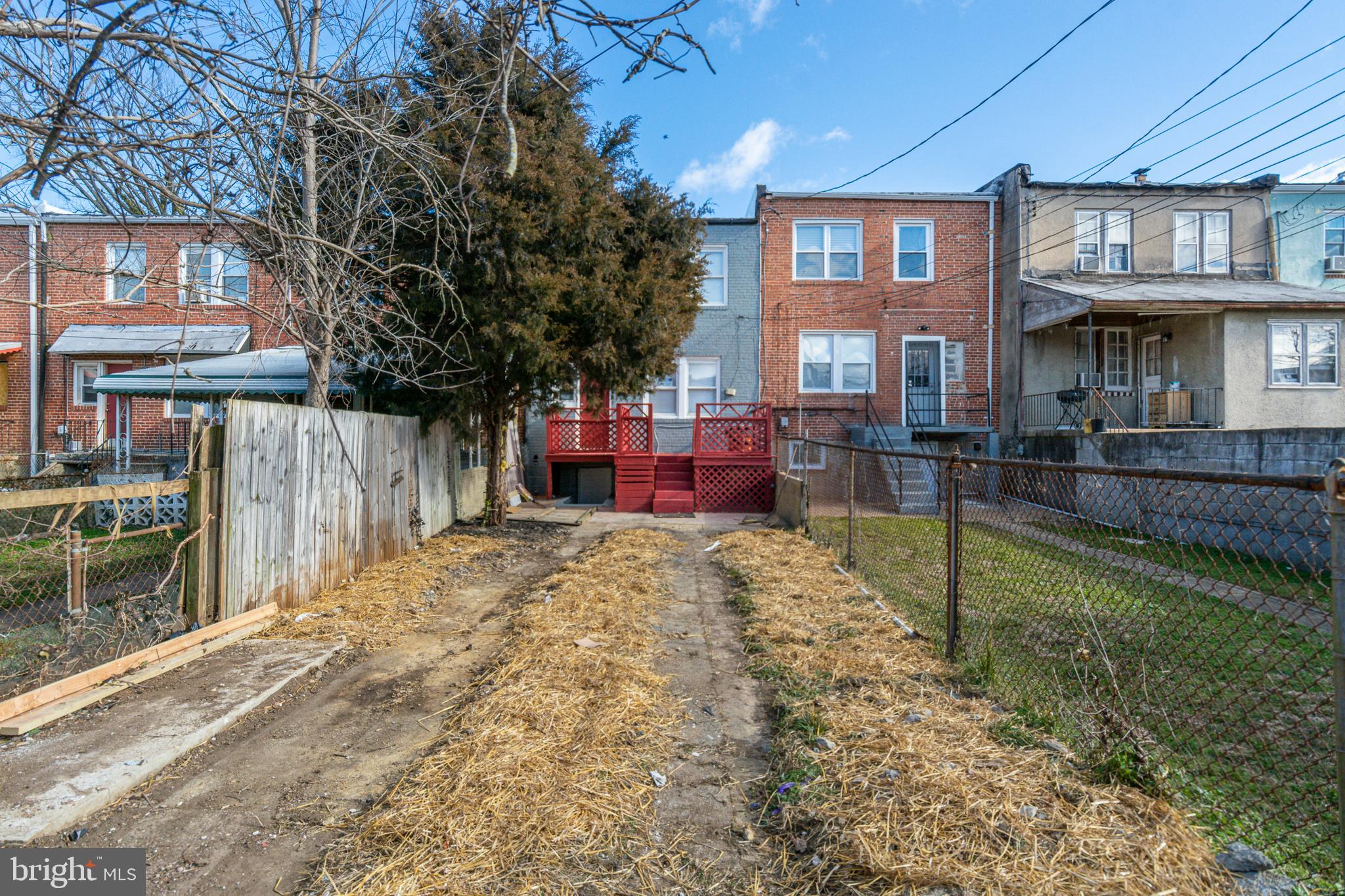 ARLINGTON - Residential