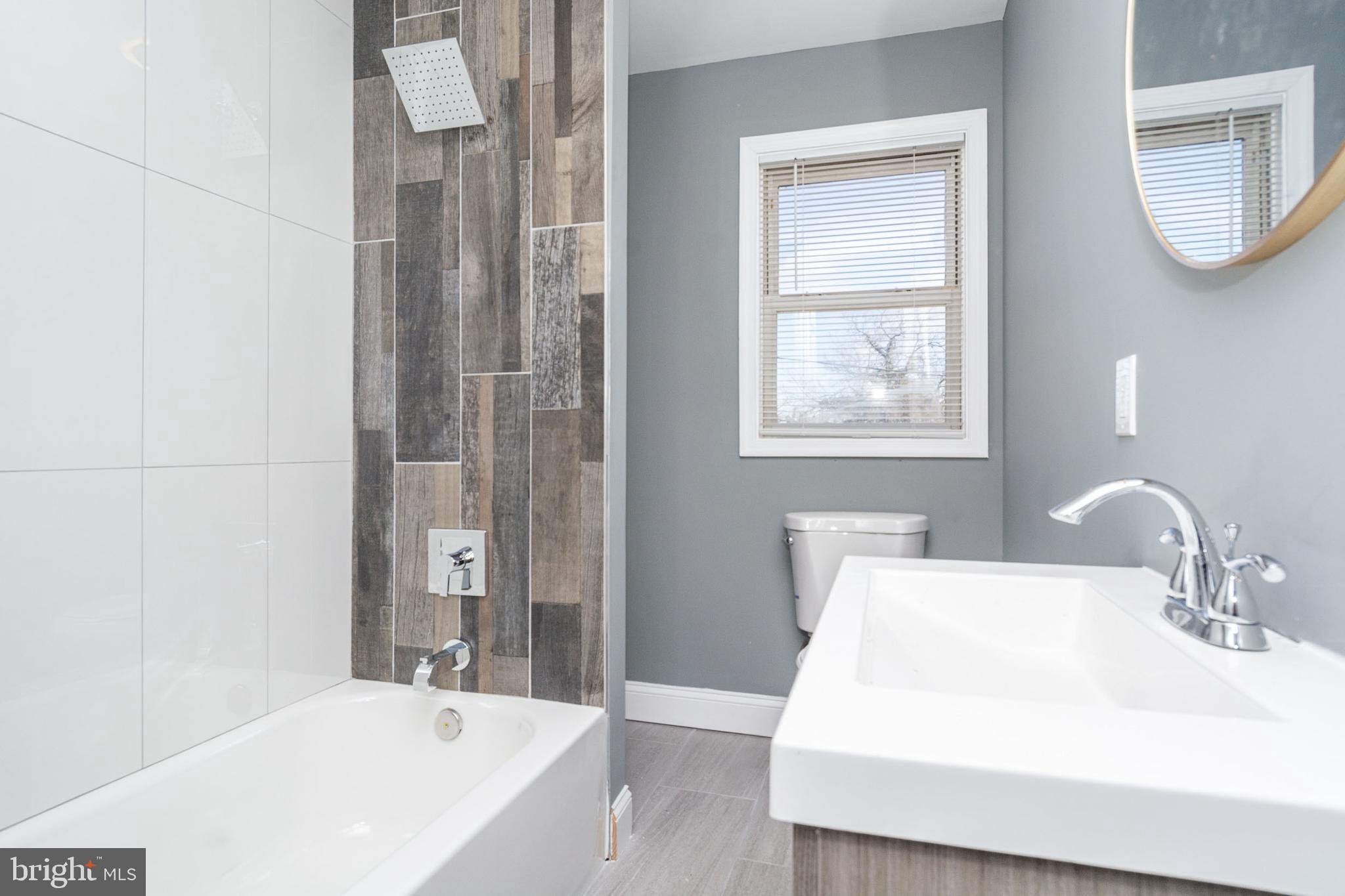 ARLINGTON - Residential