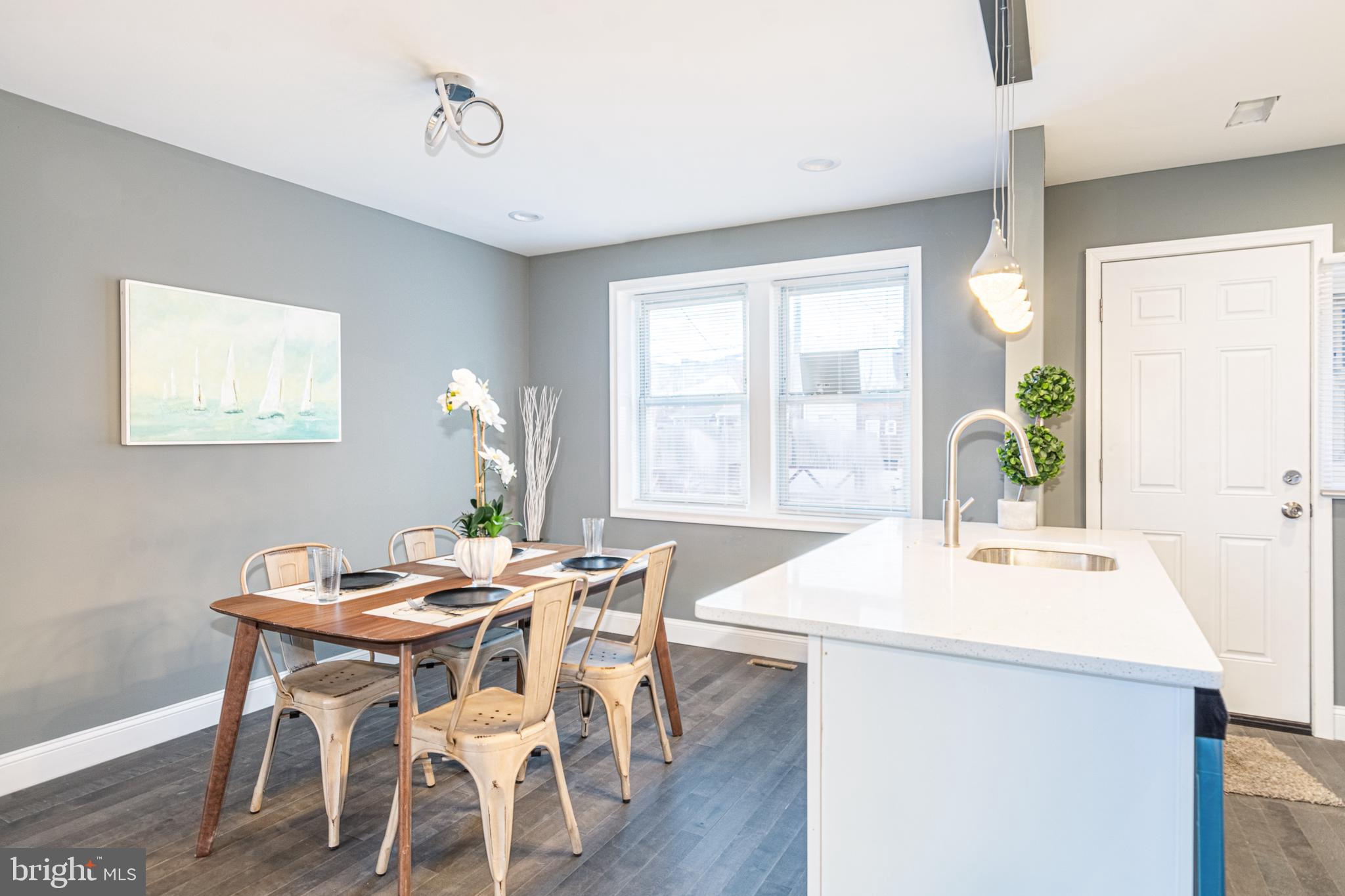 ARLINGTON - Residential