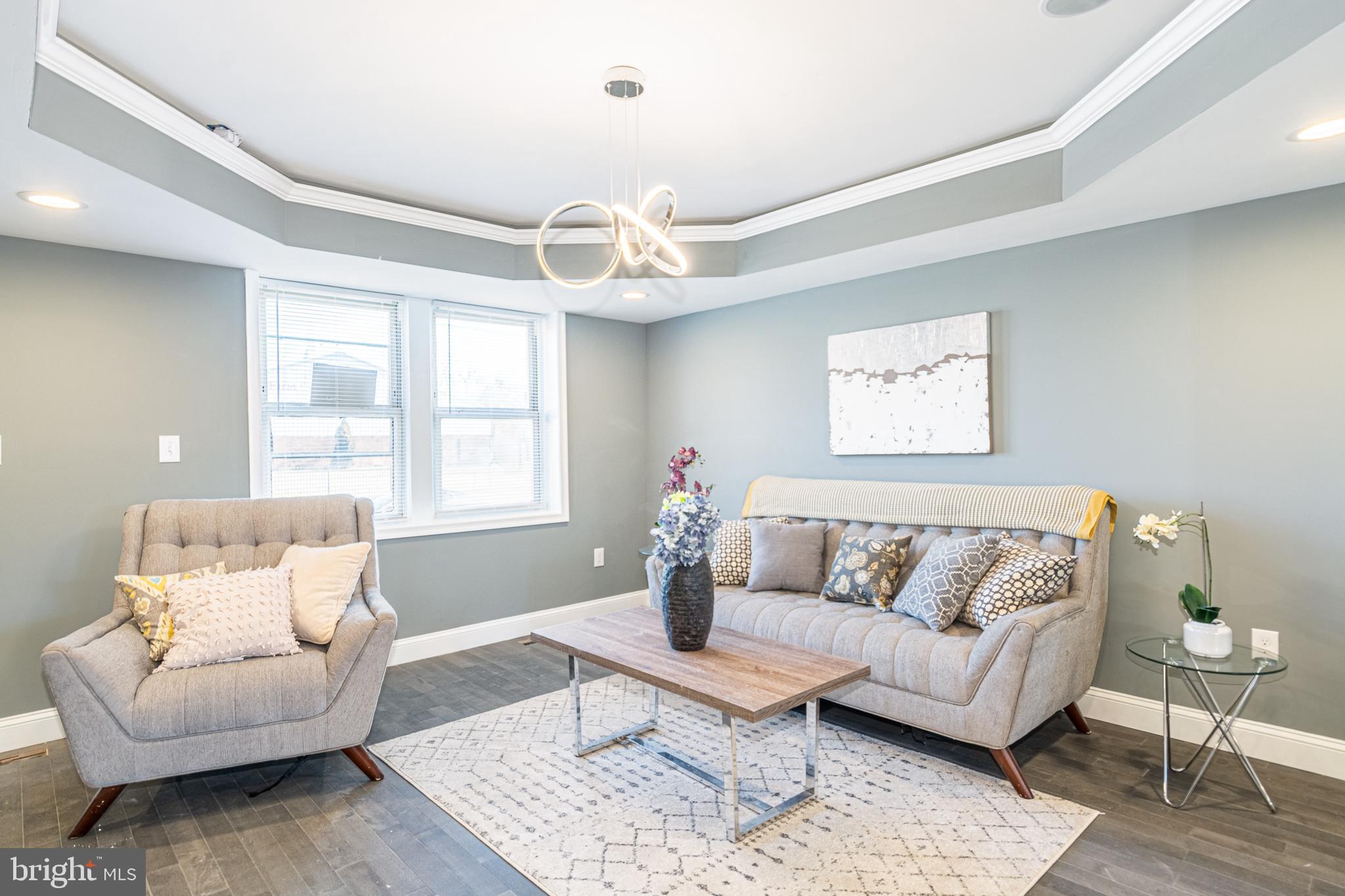 ARLINGTON - Residential