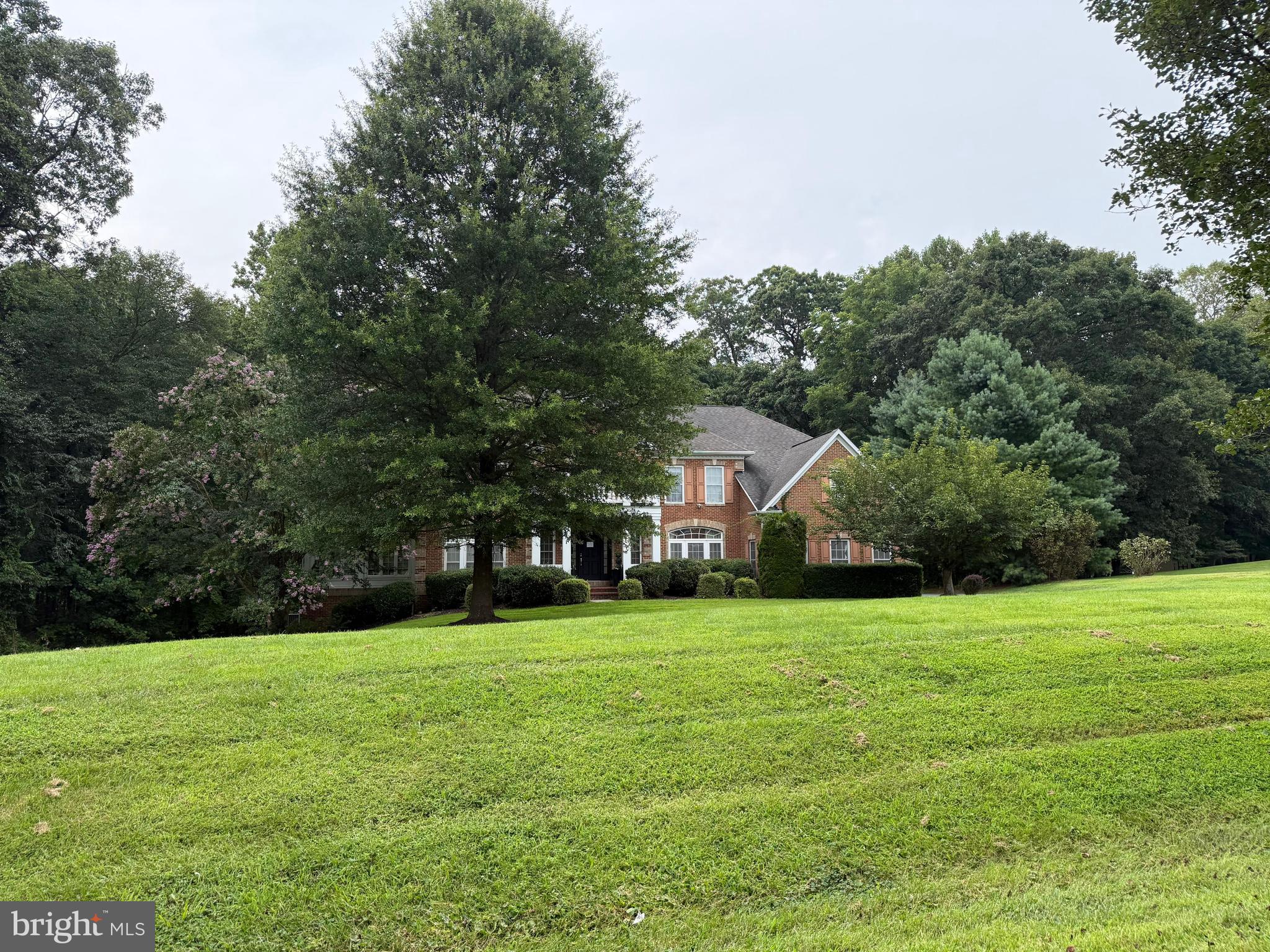 DENIT ESTATES - Residential Lease