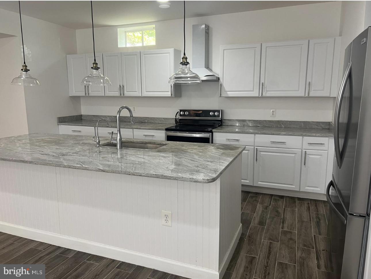 DENIT ESTATES - Residential Lease