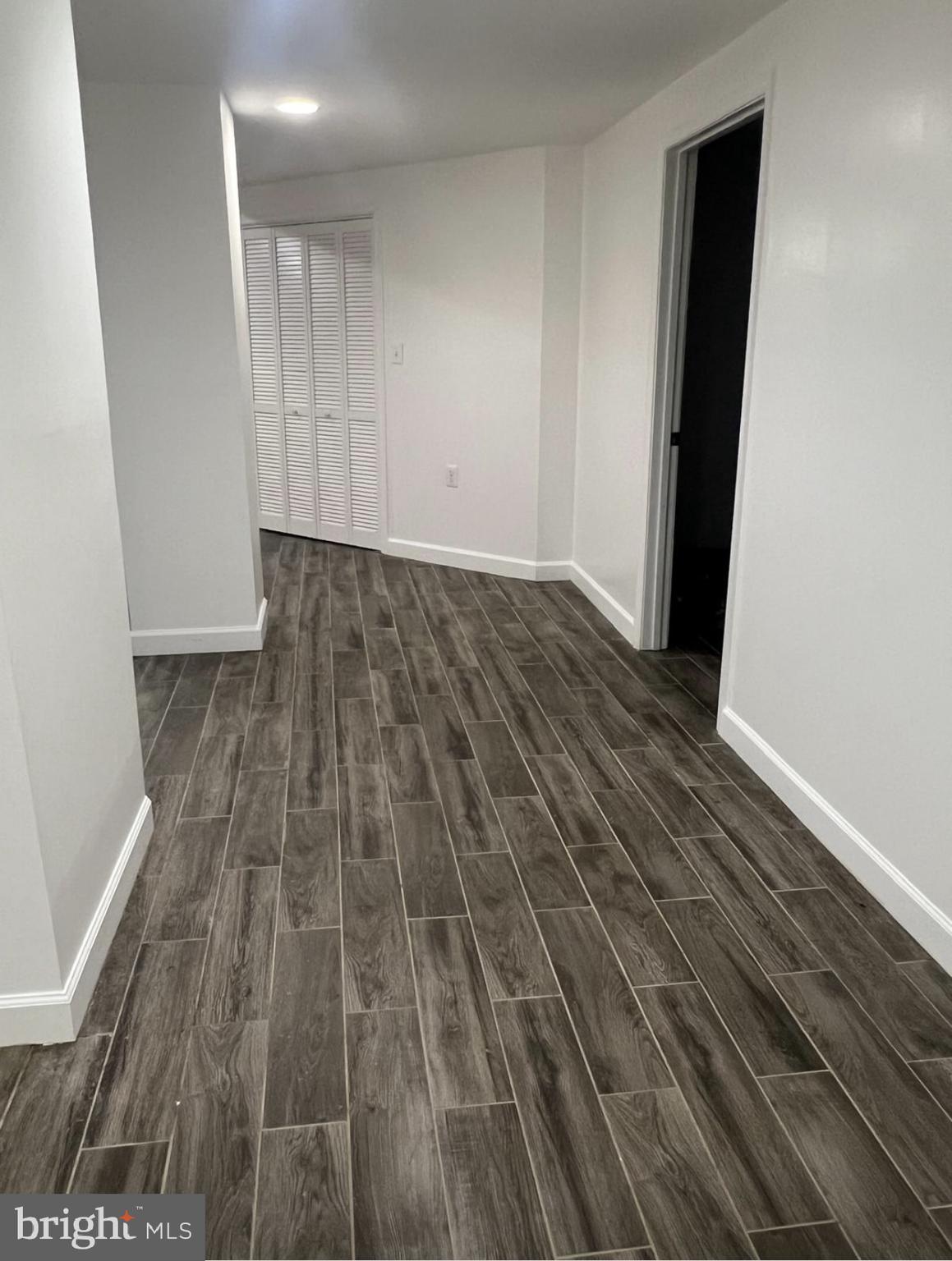 DENIT ESTATES - Residential Lease