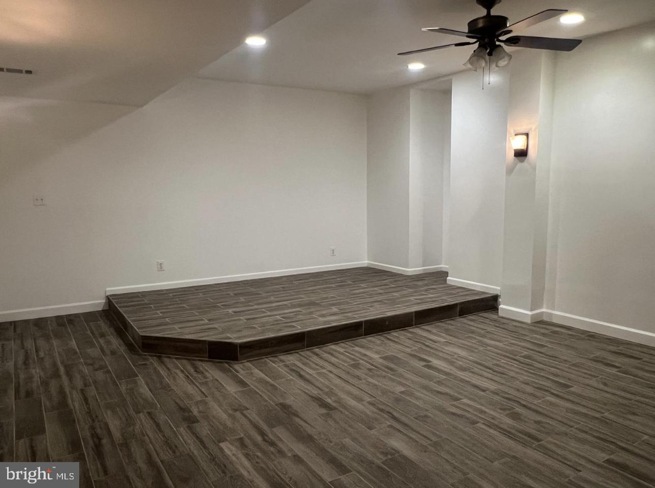 DENIT ESTATES - Residential Lease