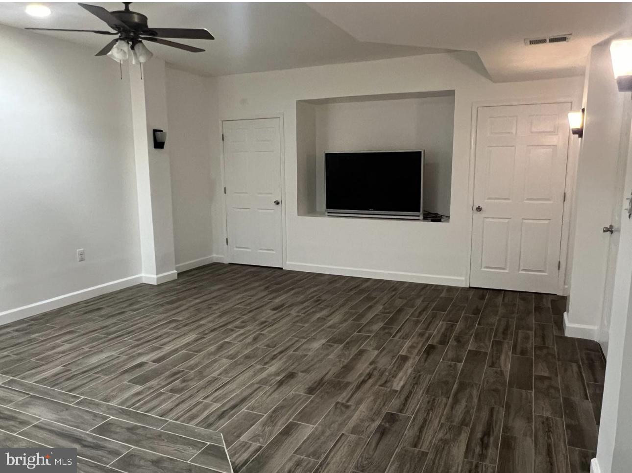 DENIT ESTATES - Residential Lease