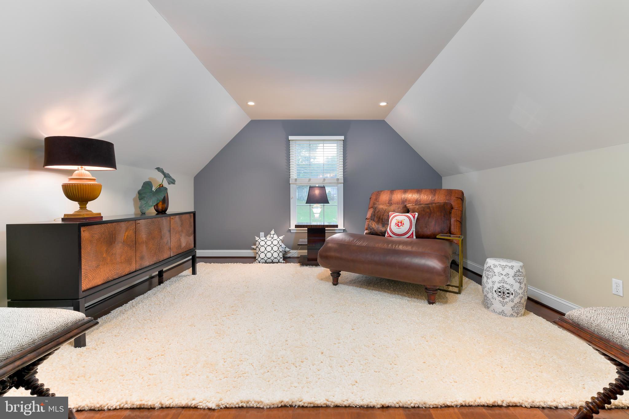 BRIMFUL FARM - Residential