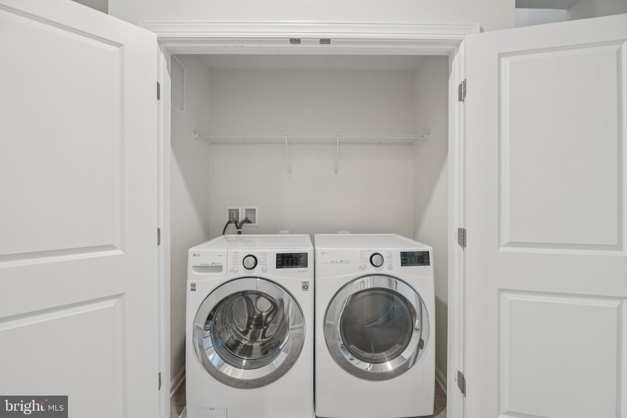 METROPOLITAN AT COLLEGE PARK - Residential