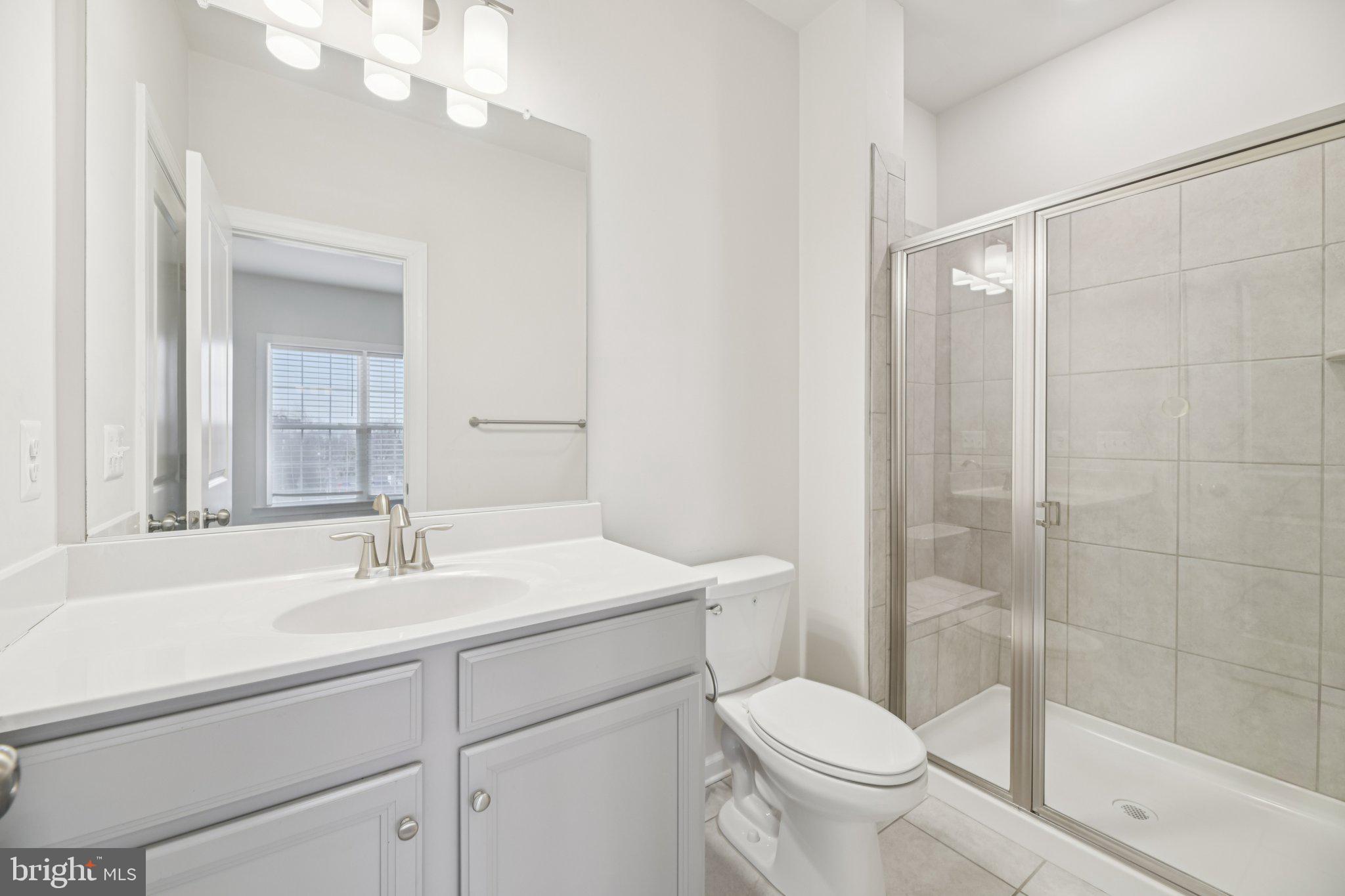 METROPOLITAN AT COLLEGE PARK - Residential