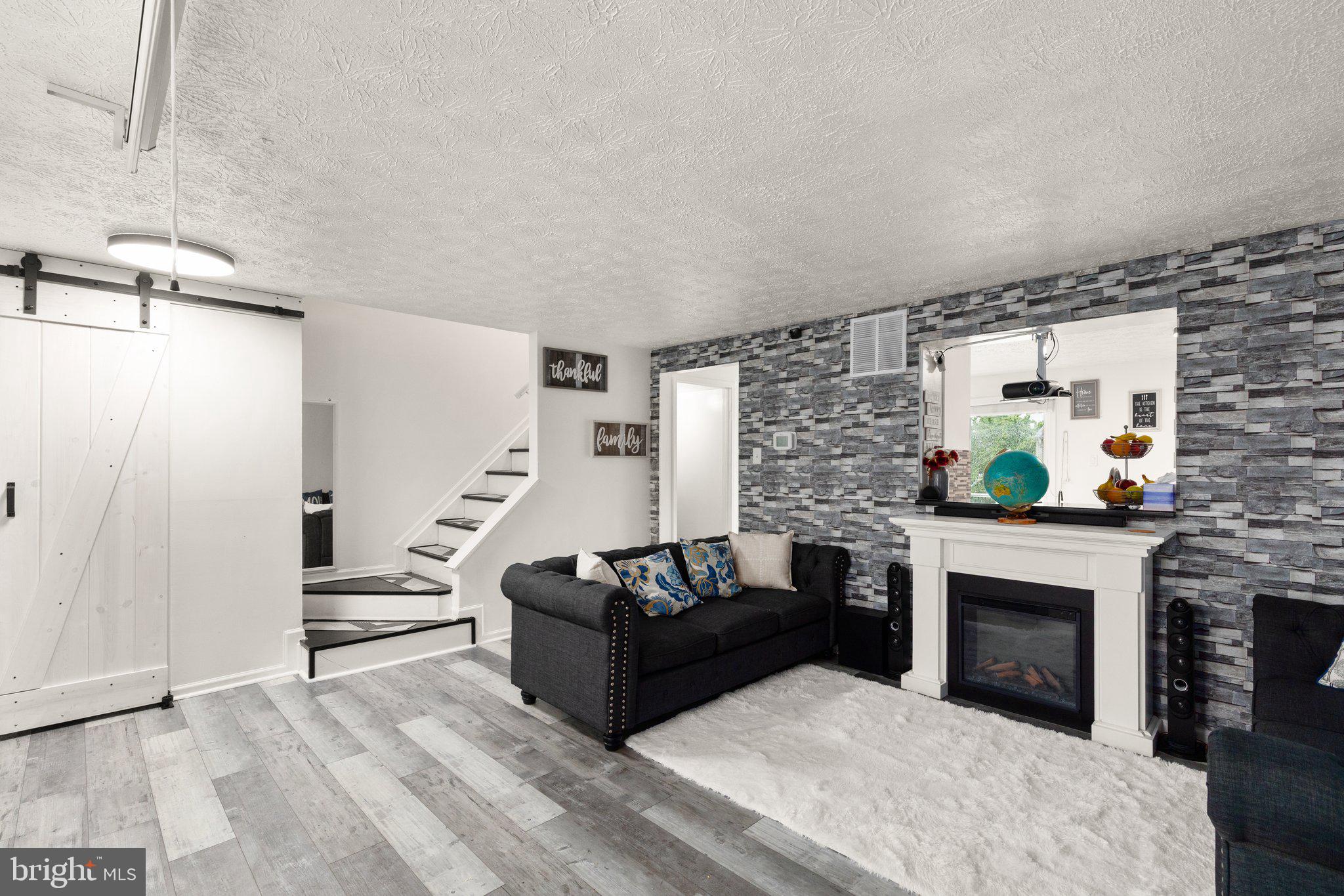 TRAILWOOD - Residential