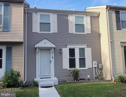 8 TRAILWOOD ROAD BALTIMORE MD 21236