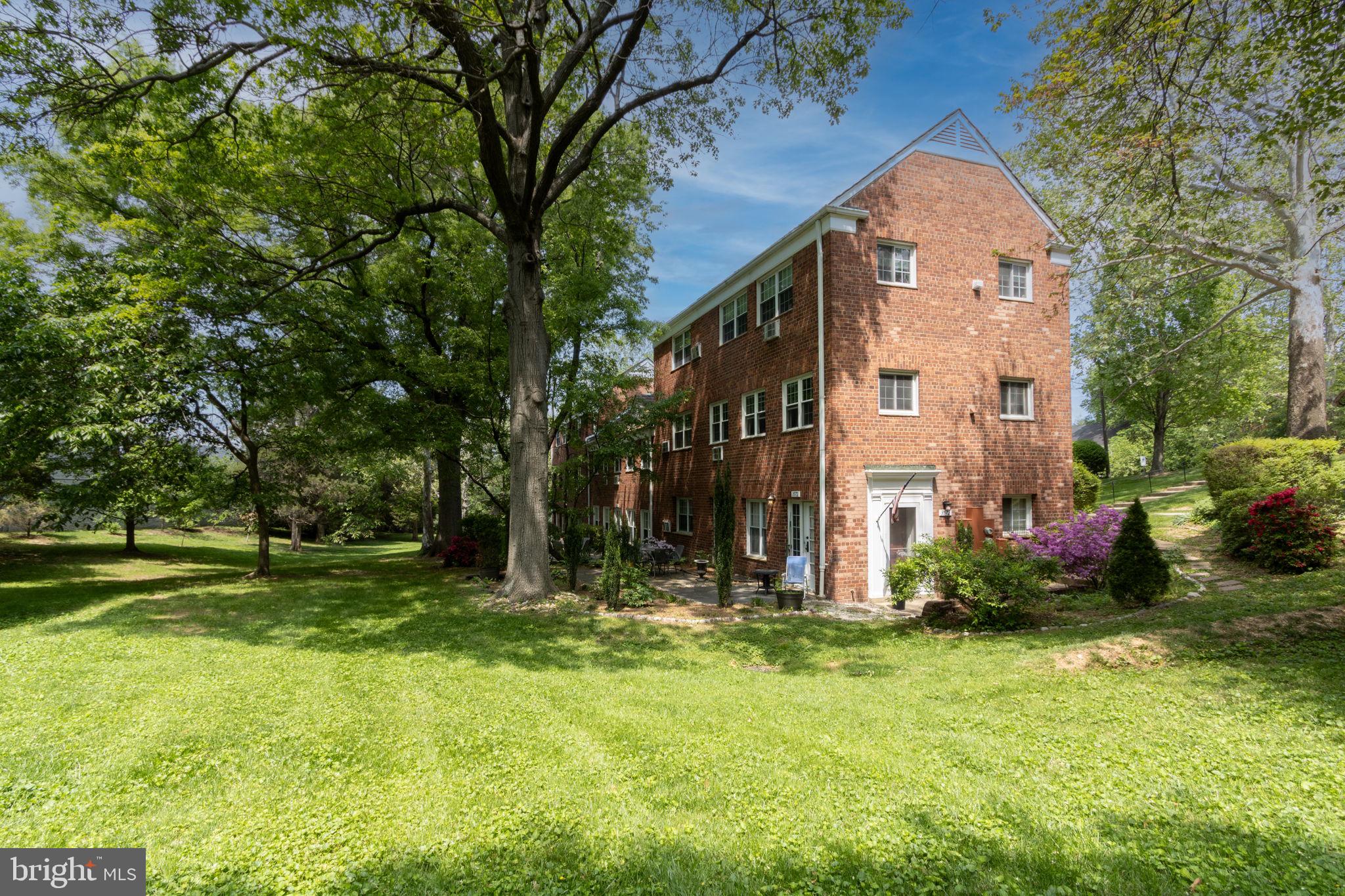 PARKFAIRFAX - Residential