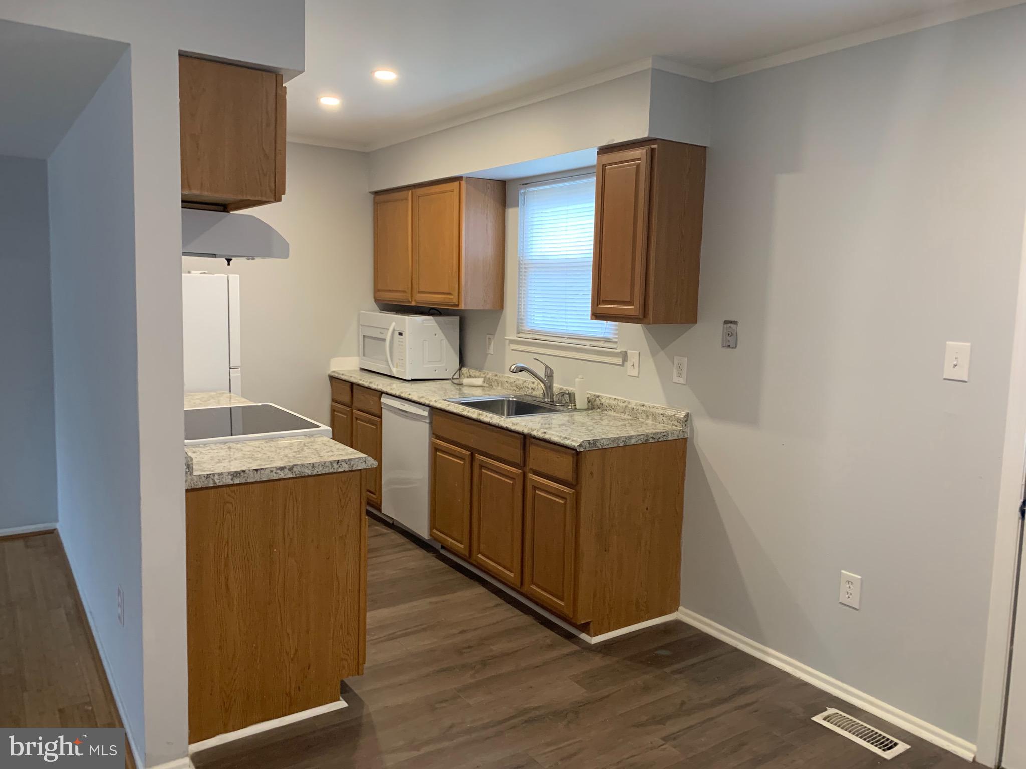 MARBURY VILLAGE - Residential