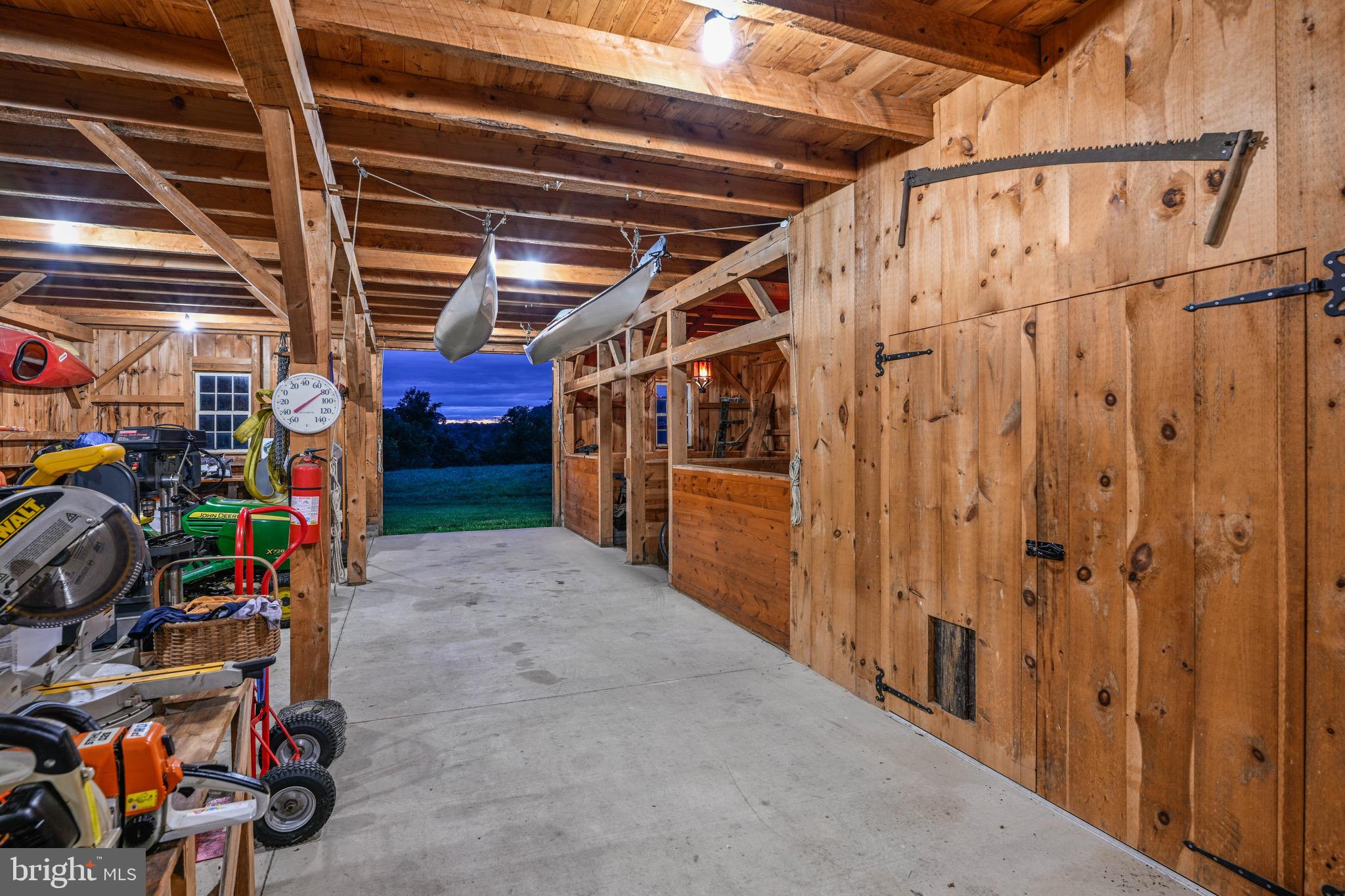 WORTHINGTON VALLEY - Residential