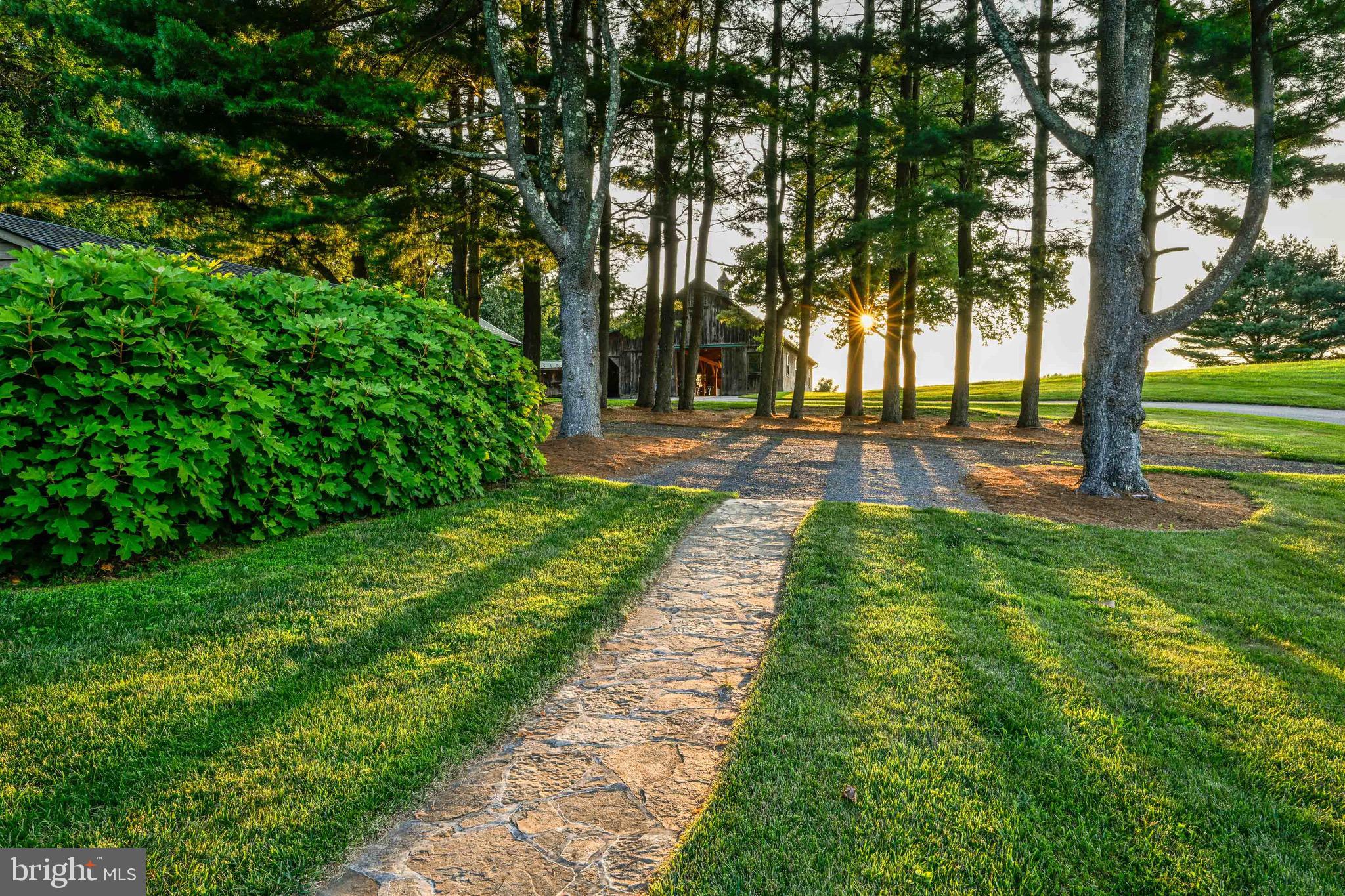 WORTHINGTON VALLEY - Residential