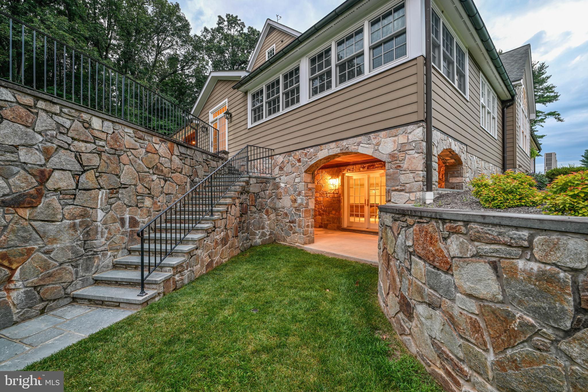 WORTHINGTON VALLEY - Residential