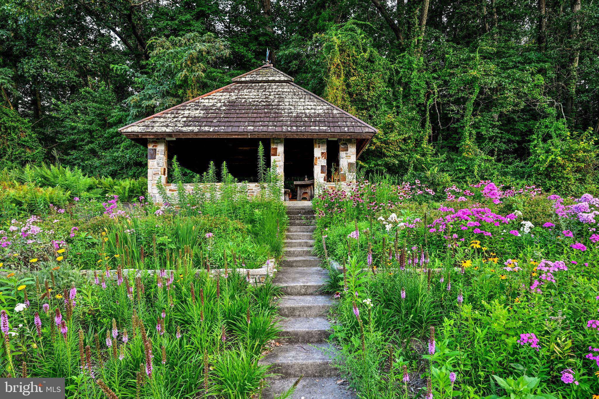 WORTHINGTON VALLEY - Residential