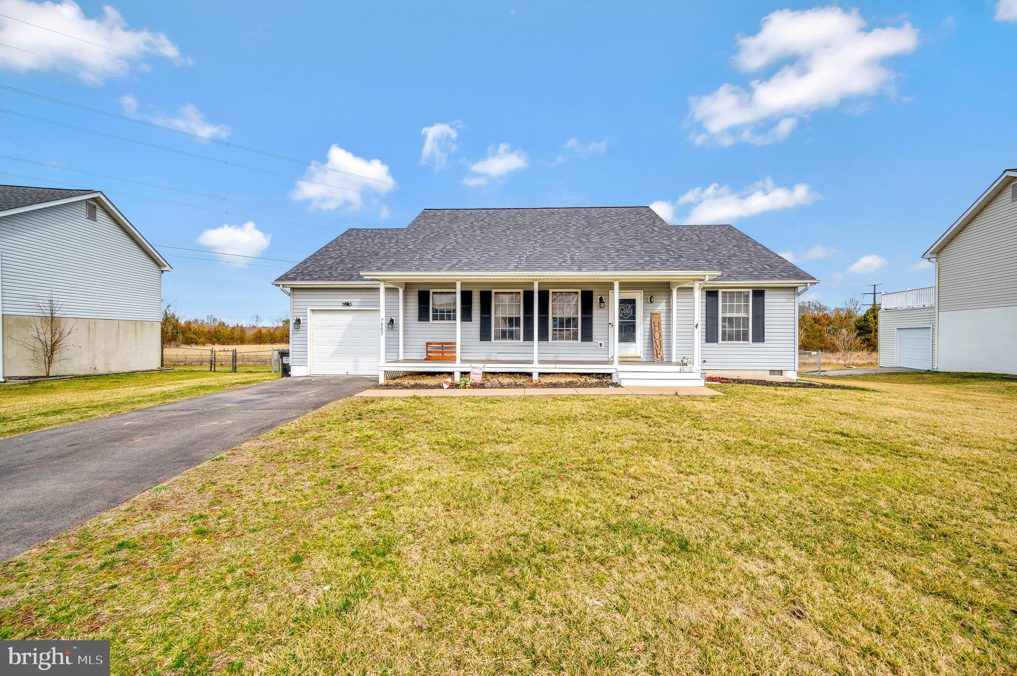 THE MEADOWS - Residential Lease