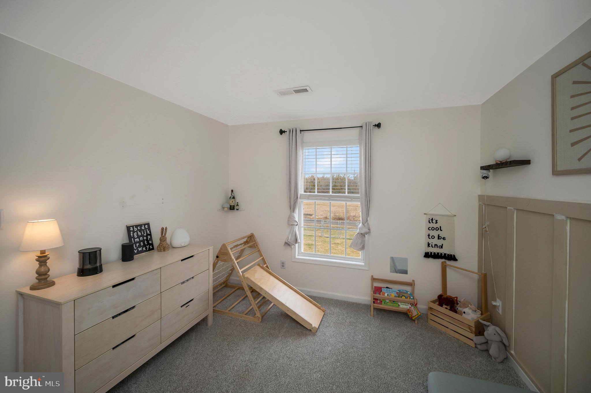 THE MEADOWS - Residential Lease