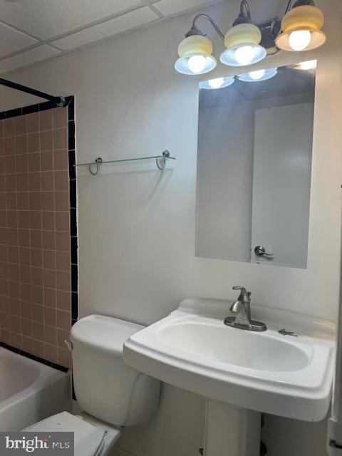 HOLLYBROOK - Residential Lease