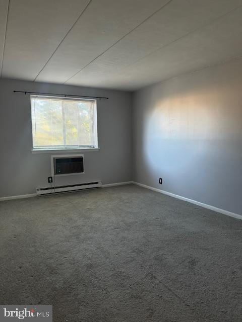 HOLLYBROOK - Residential Lease