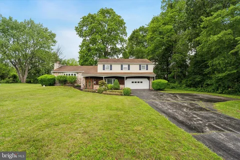 711 Pikeland Avenue, Spring City, PA MLS: PACT2098924